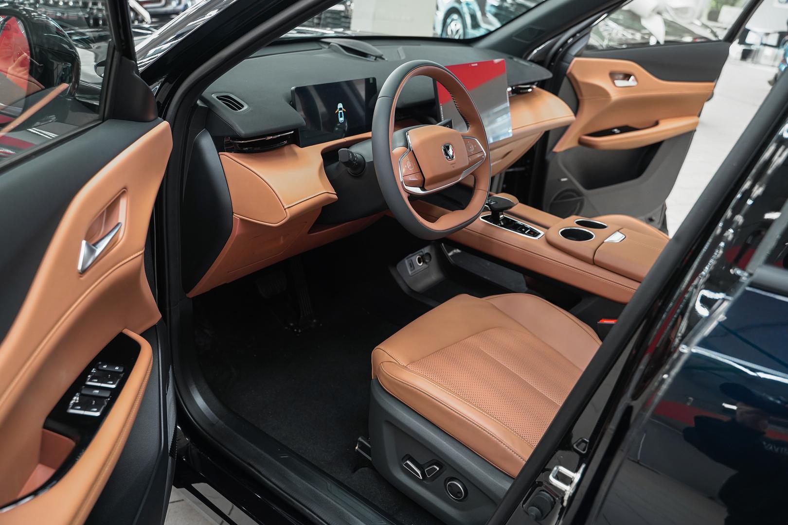 Changan UNI-Z 2025, черный, ДЦ Орехово