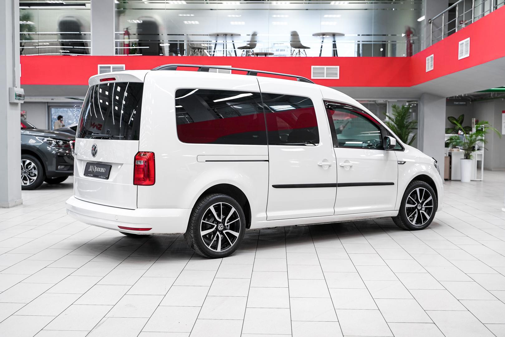 Volkswagen Caddy 2018, белый, ДЦ Орехово