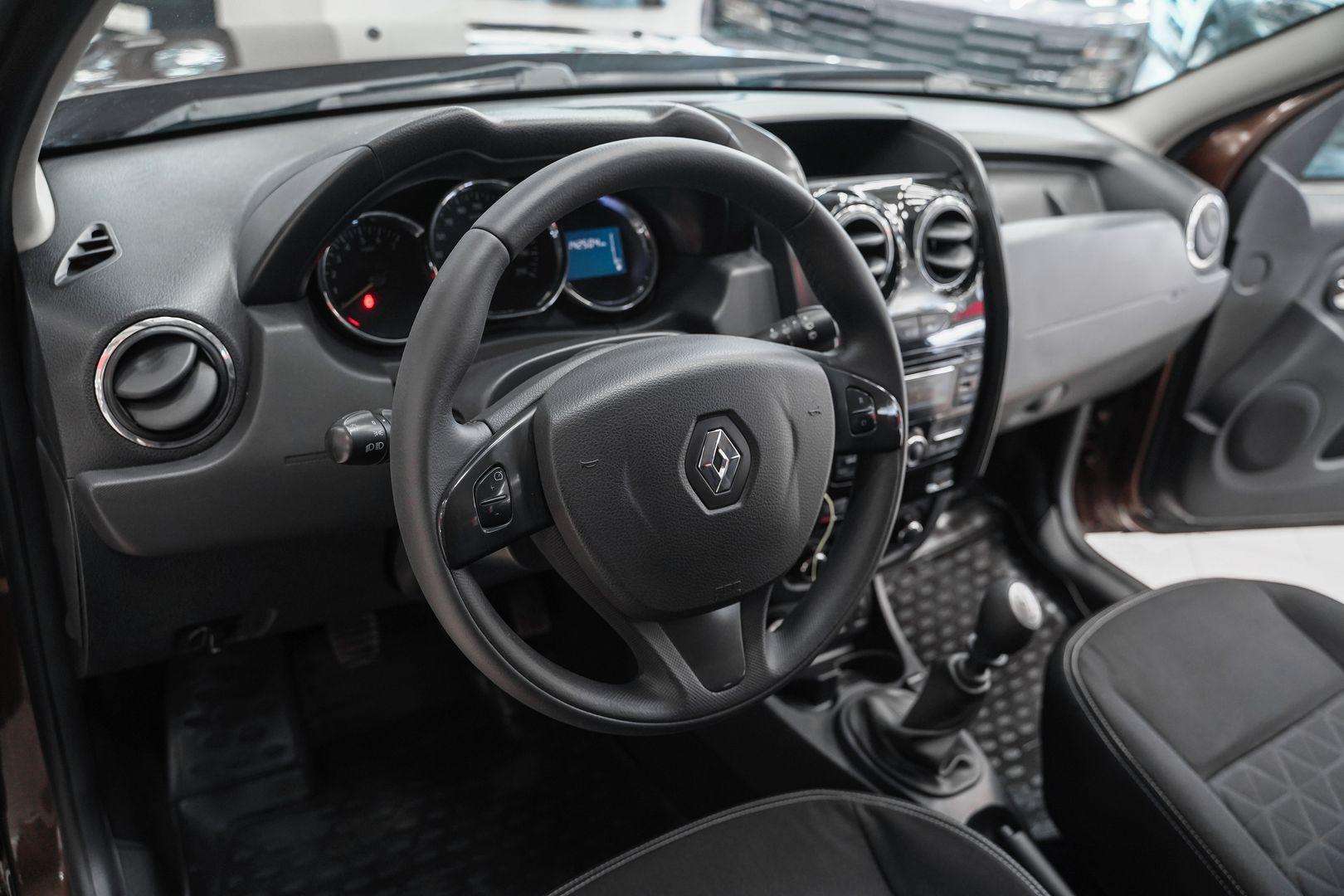Renault Duster 2015, коричневый, ДЦ Орехово