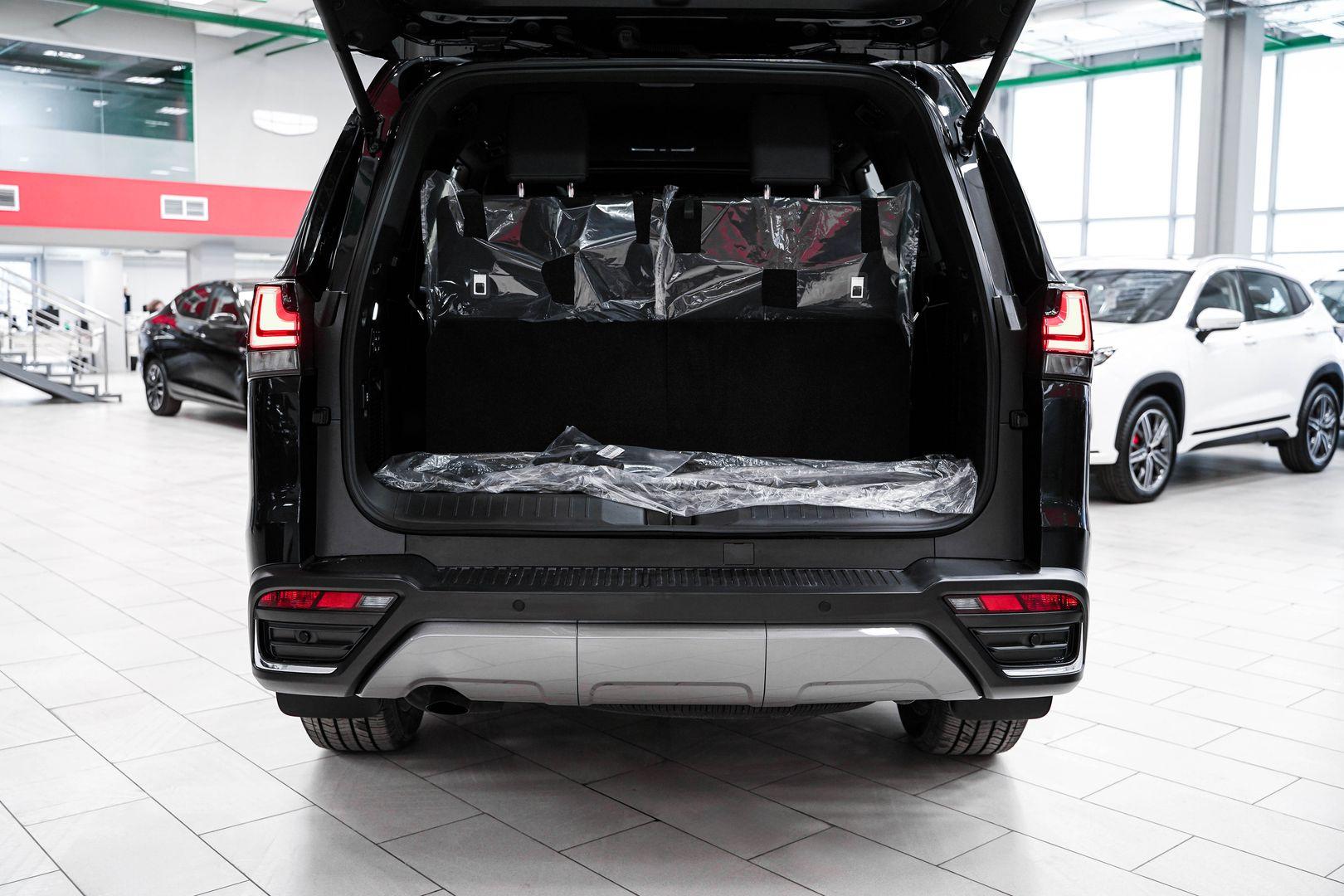 Lexus LX 2024, черный, ДЦ Орехово