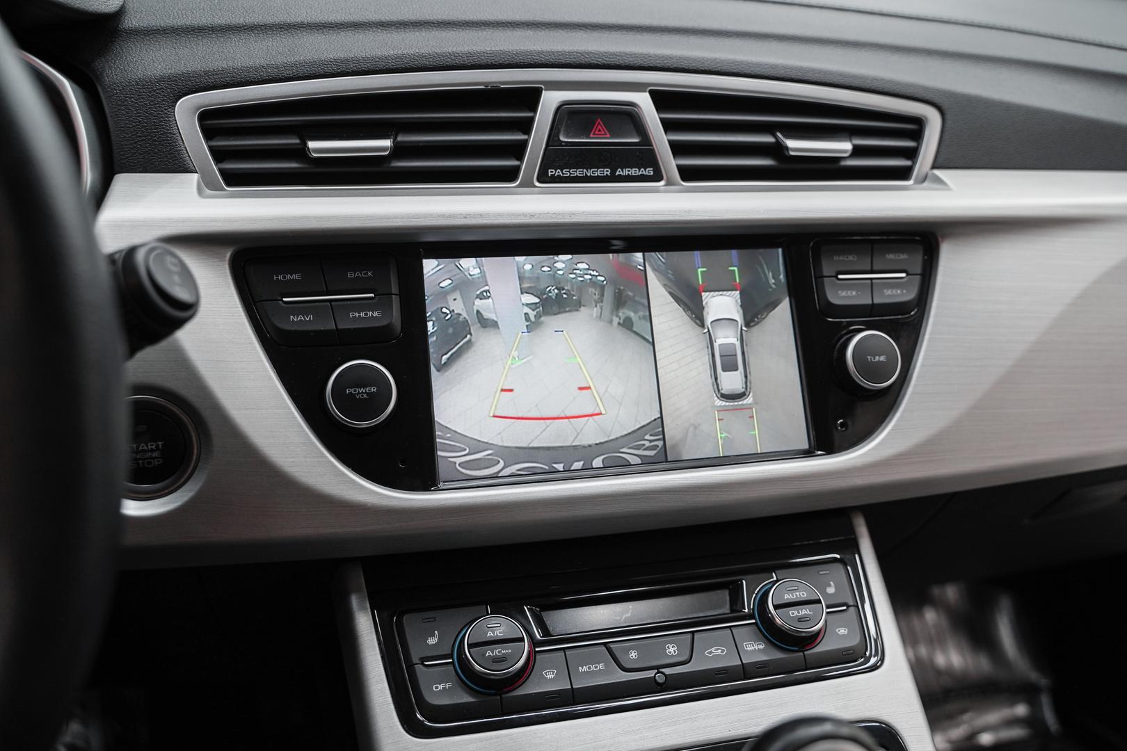 Geely Atlas 2021, серый, ДЦ Орехово