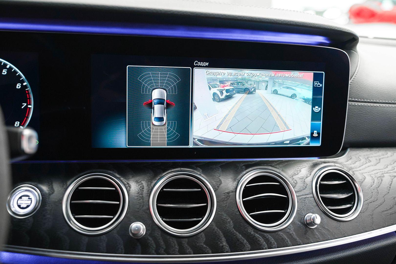 Mercedes-Benz E-Класс 2020, черный, ДЦ Орехово