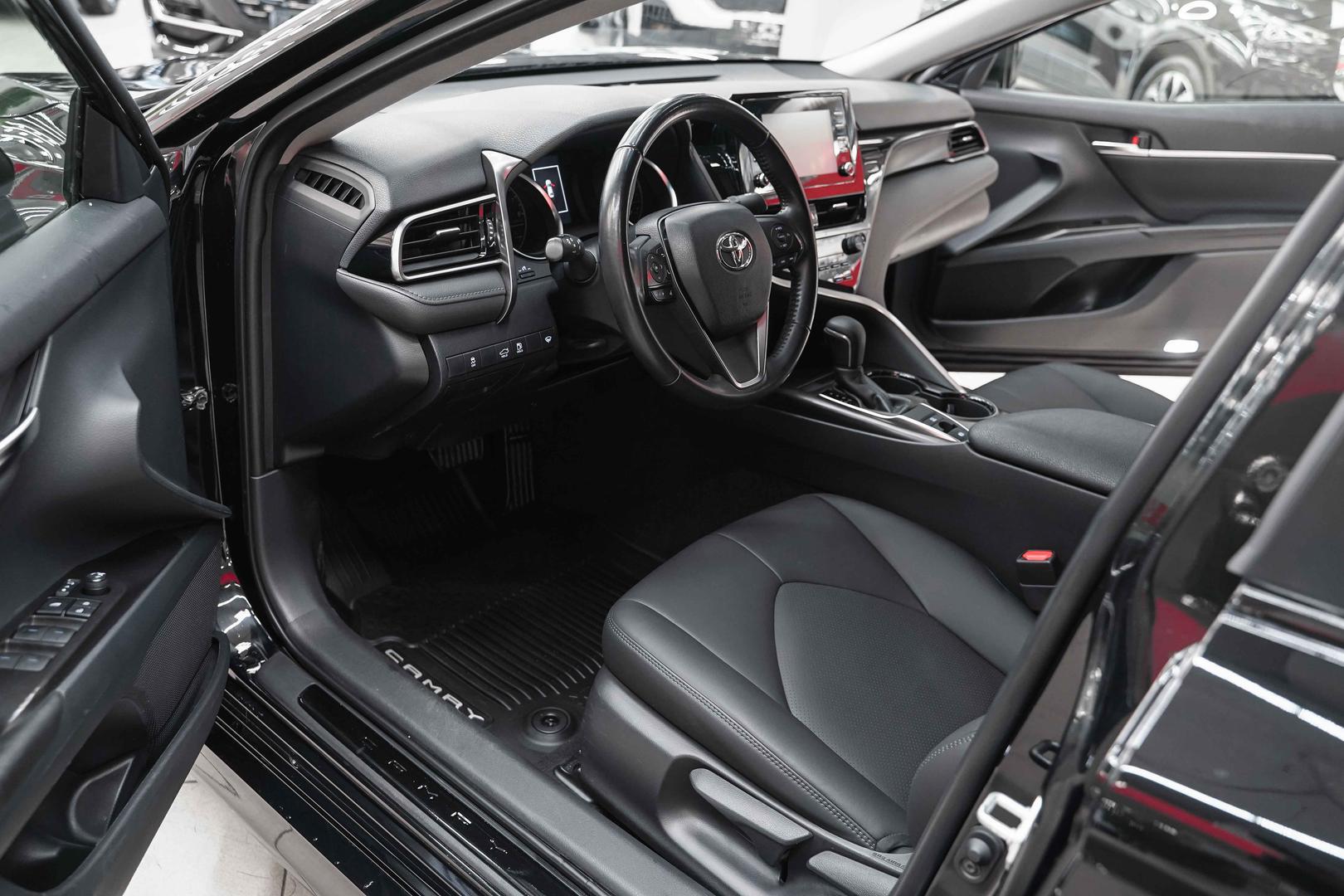 Toyota Camry 2021, черный, ДЦ Орехово
