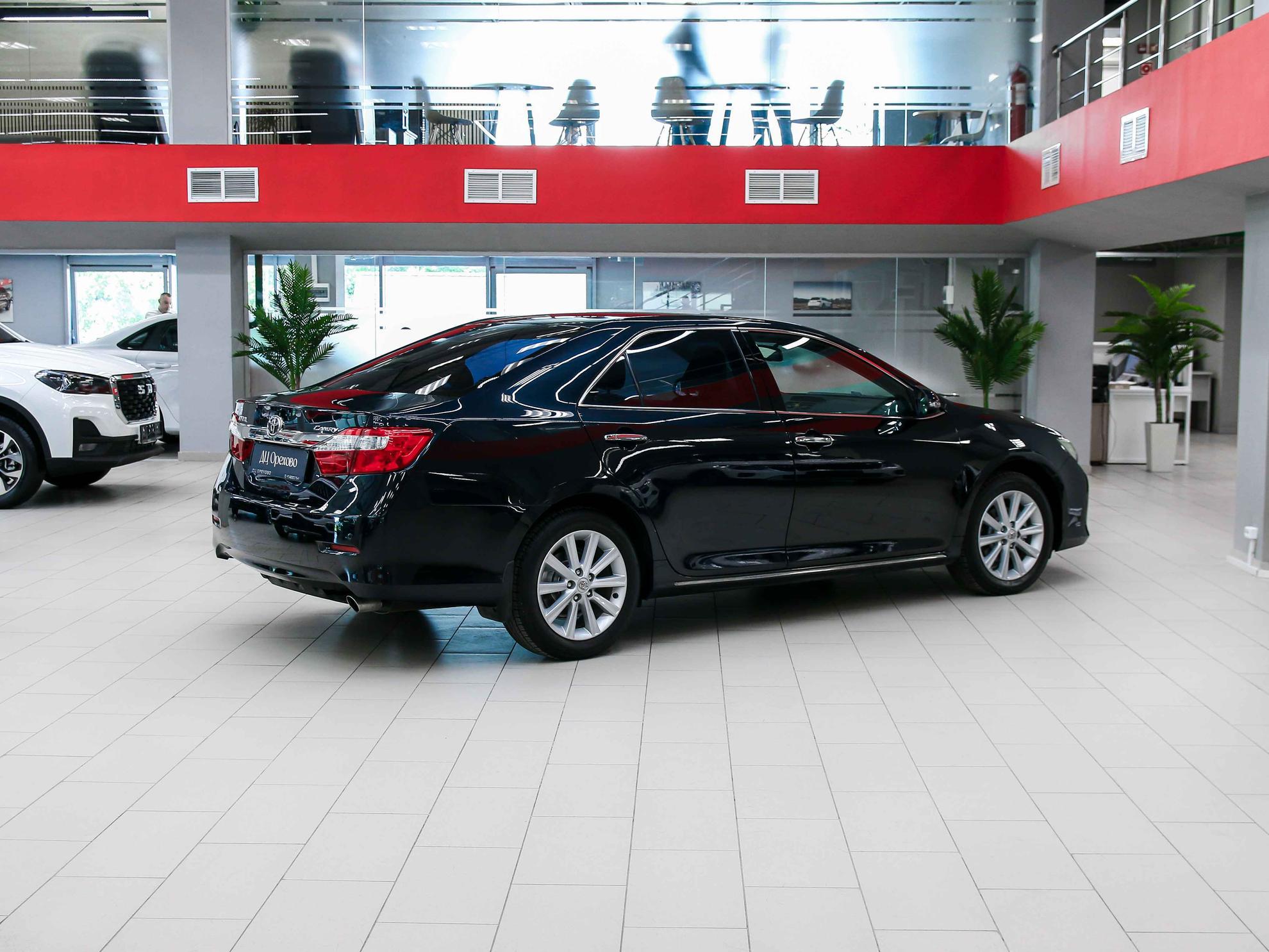 Toyota Camry 2012, черный, ДЦ Орехово