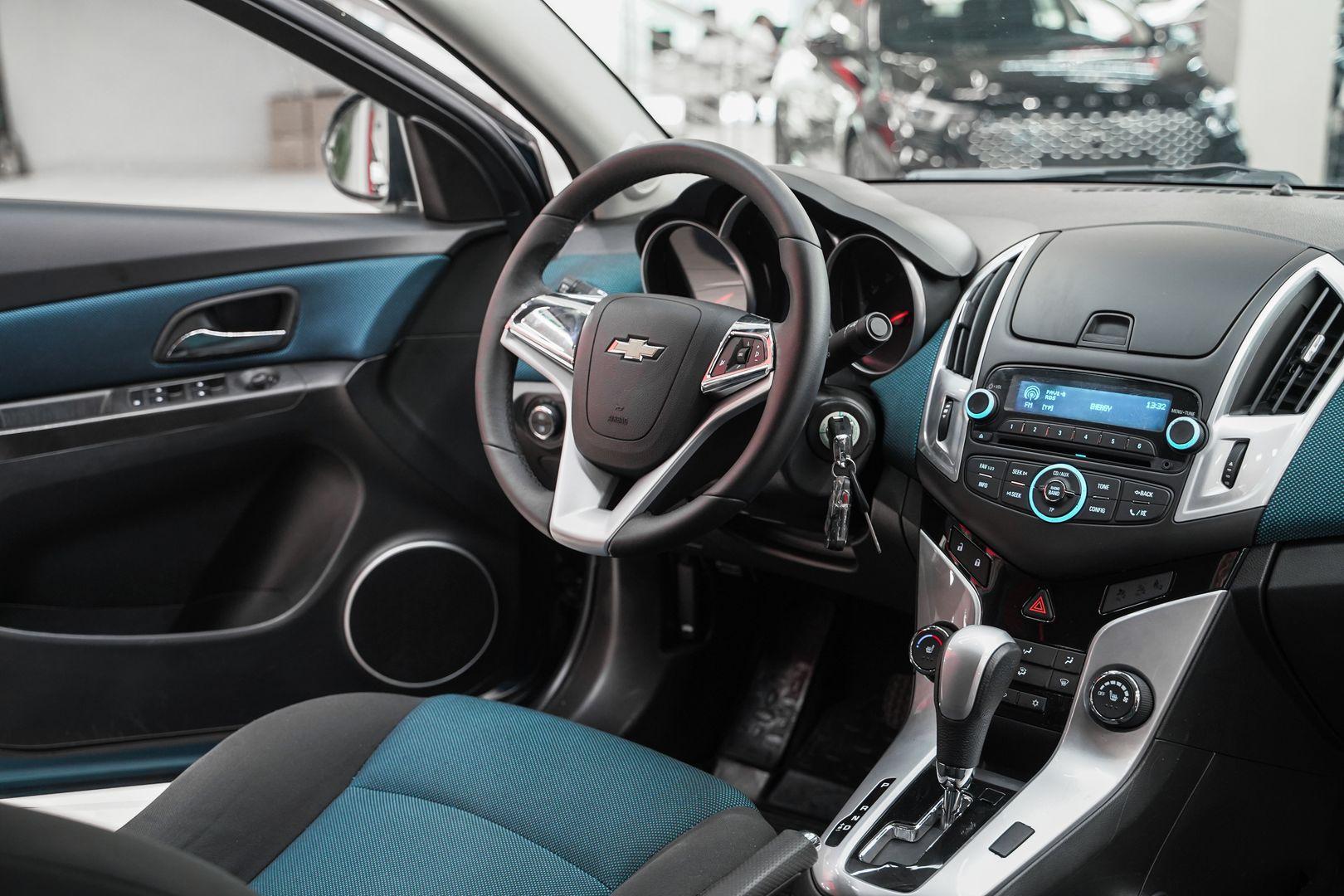 Chevrolet Cruze 2013, синий, ДЦ Орехово