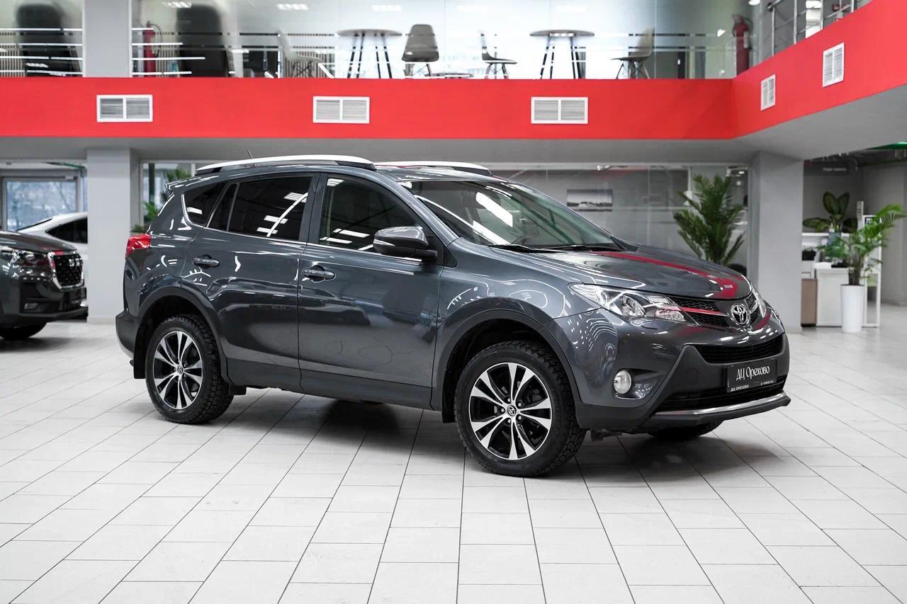 Toyota RAV4 2015, серый, ДЦ Орехово