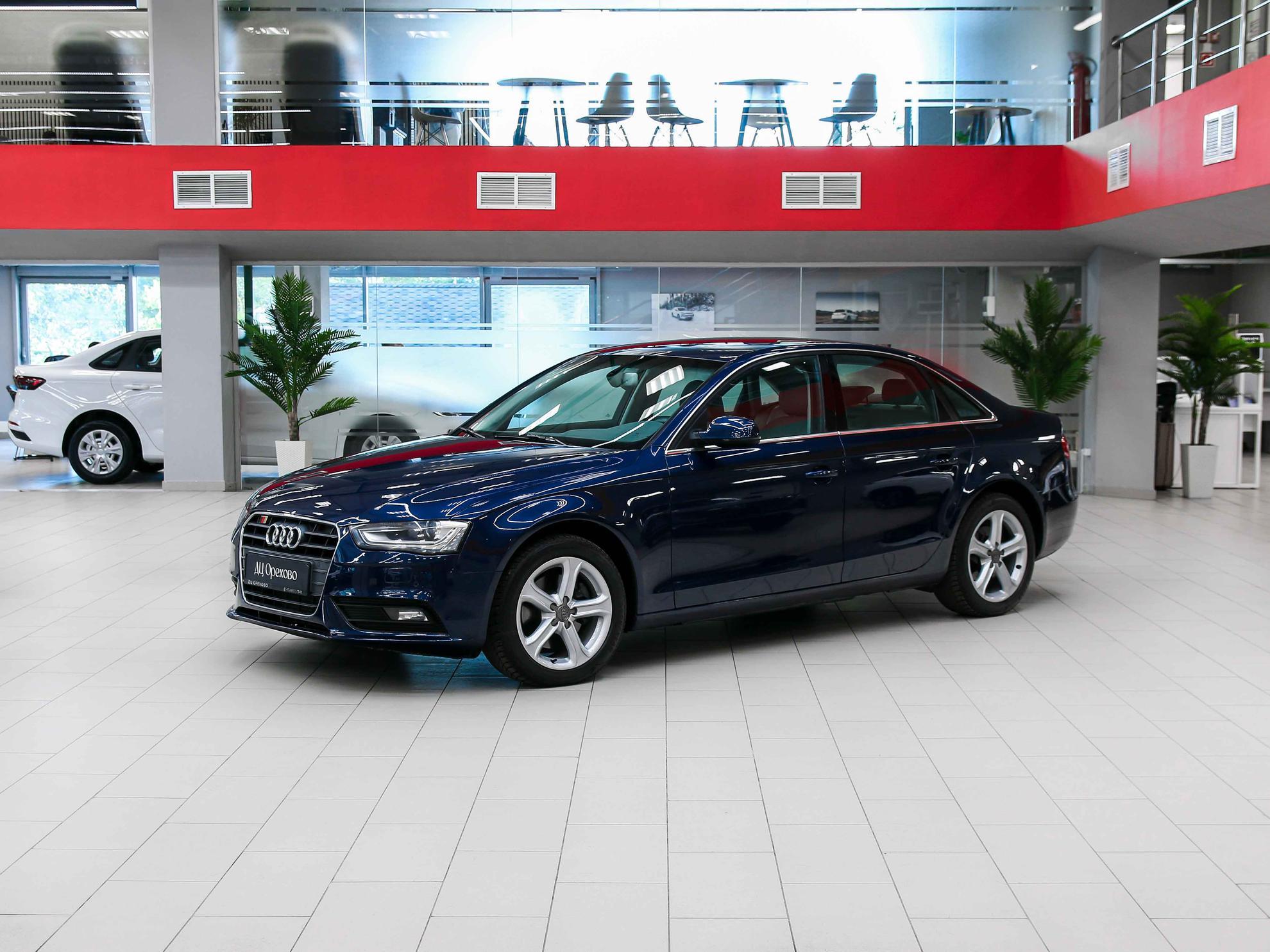 Audi A4 2012, синий, ДЦ Орехово