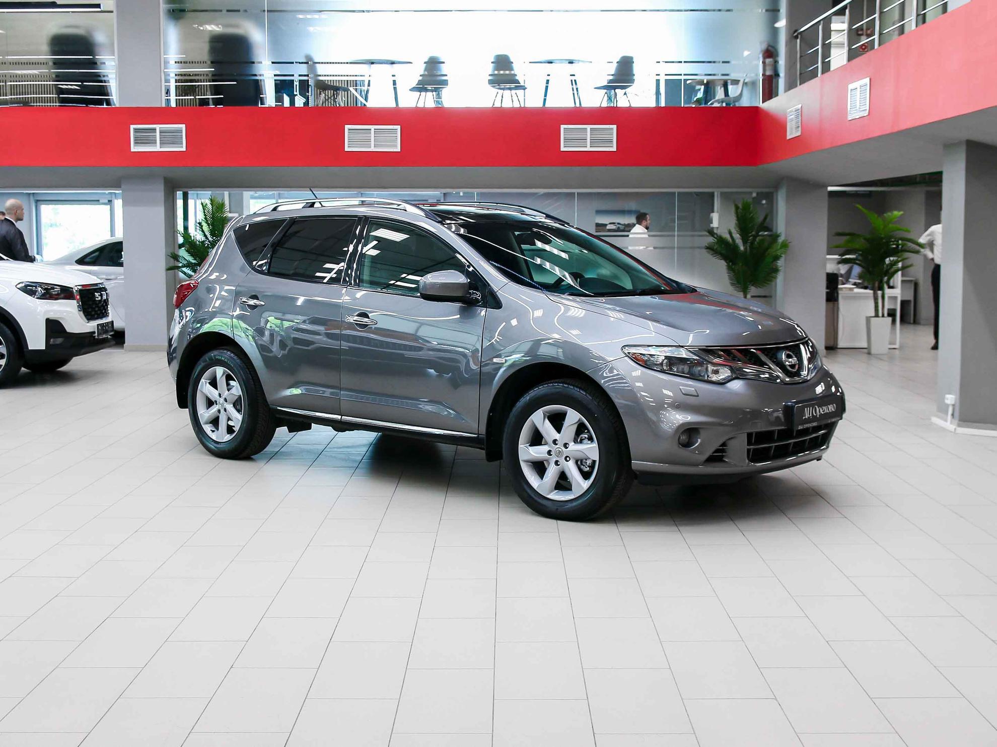 Nissan Murano 2011, серый, ДЦ Орехово