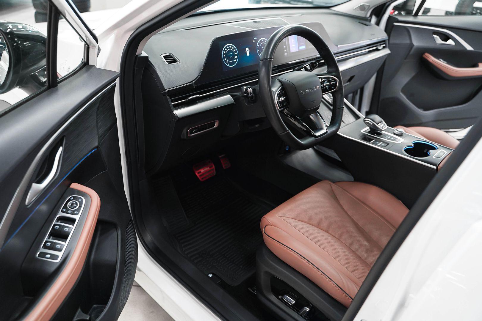 Omoda C5 2023, белый, ДЦ Орехово