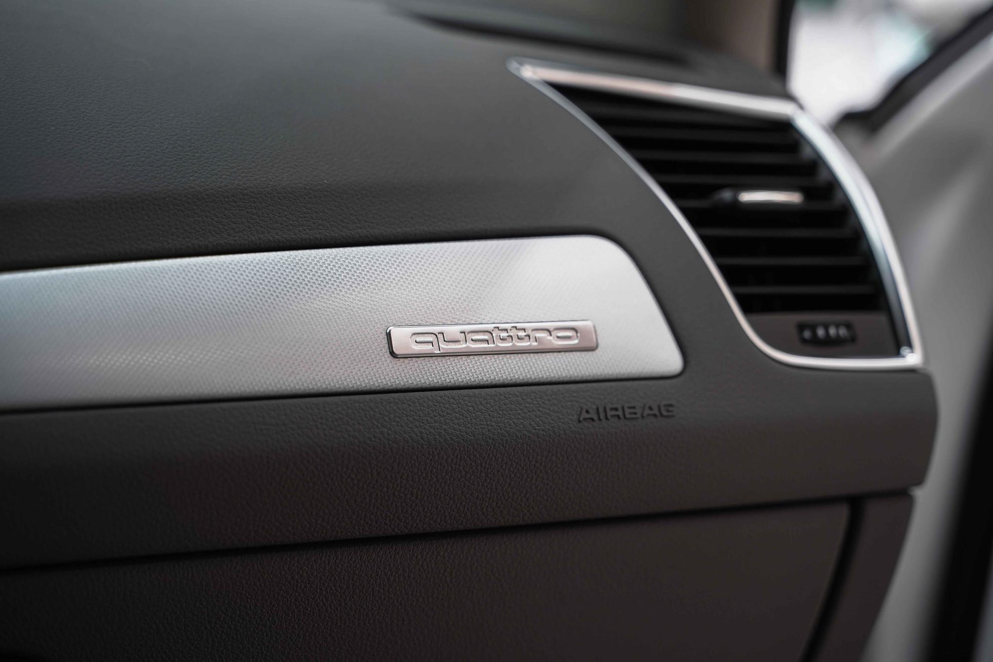 Audi Q5 2011, белый, ДЦ Орехово
