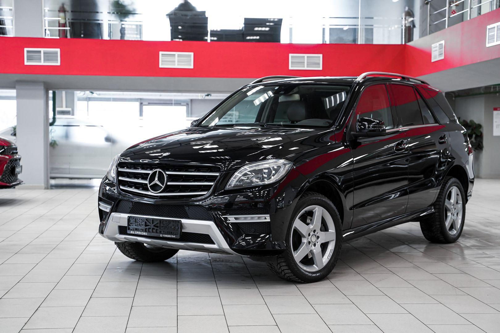 Mercedes-Benz M-Класс 2012, черный, ДЦ Орехово