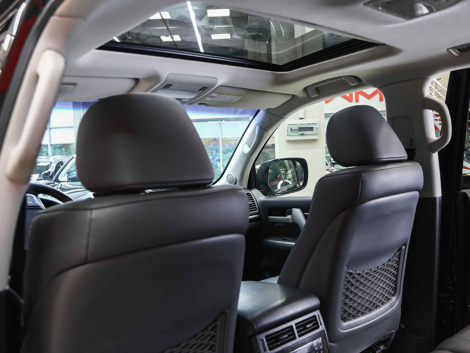 Toyota Land Cruiser 2009, черный, ДЦ Орехово