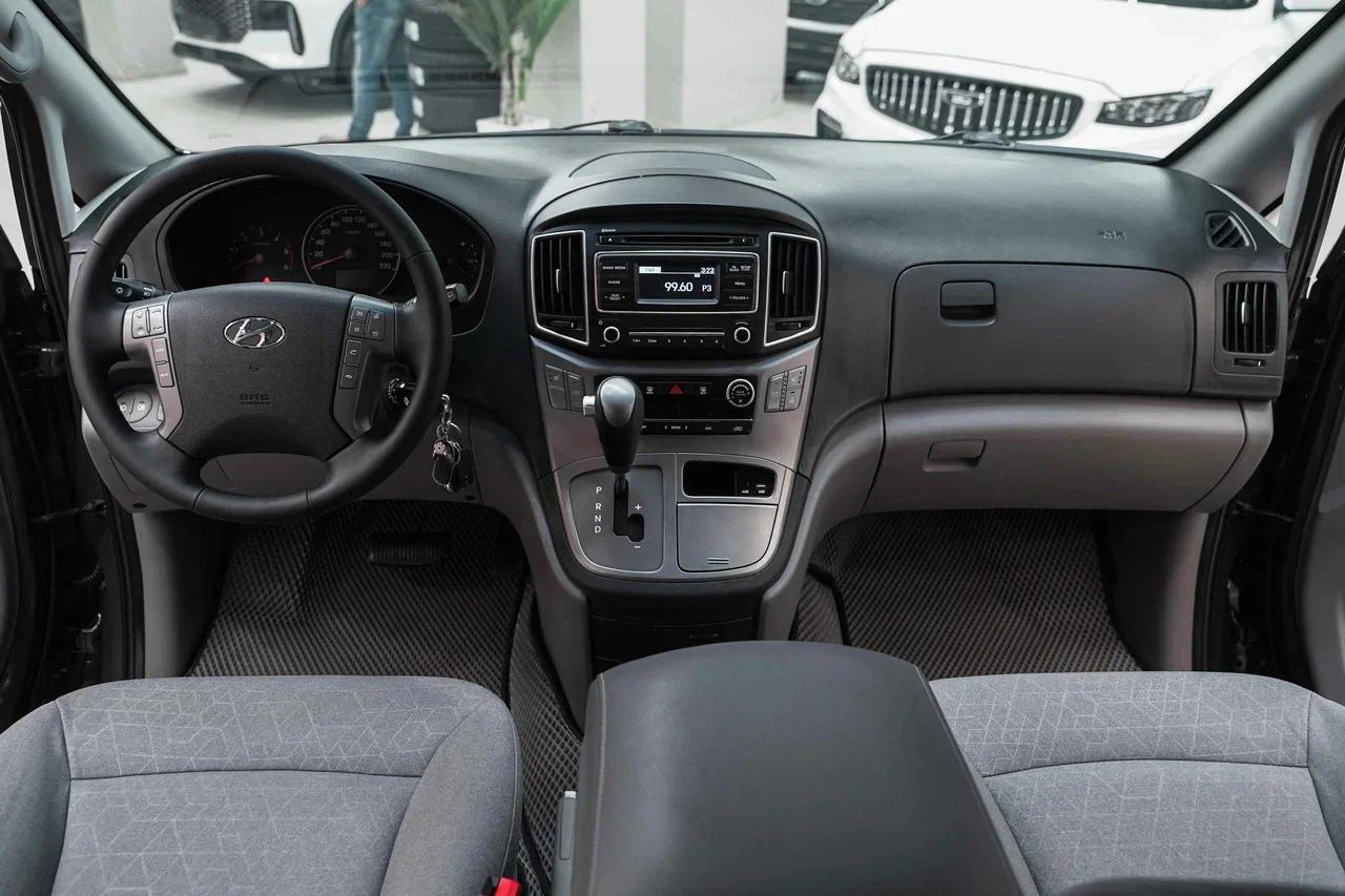 Hyundai H-1 2019, коричневый, ДЦ Орехово