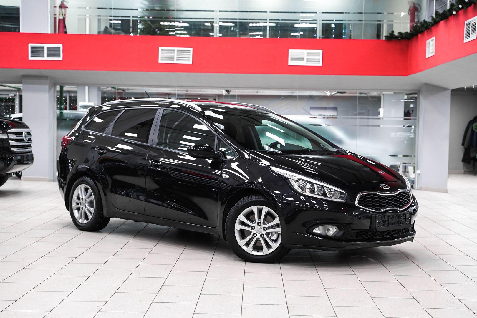 Kia Ceed 2013, черный, ДЦ Орехово