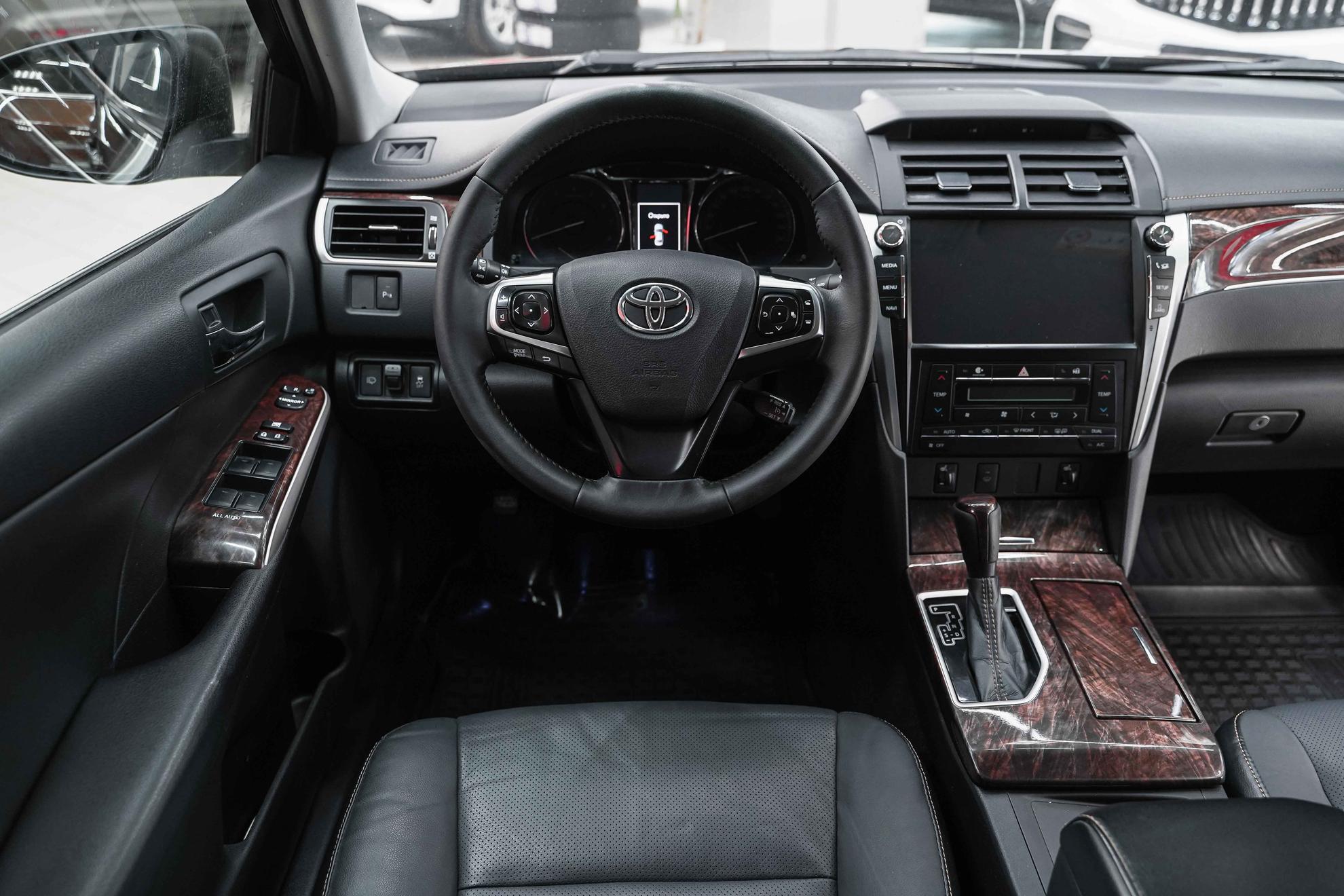 Toyota Camry 2017, коричневый, ДЦ Орехово