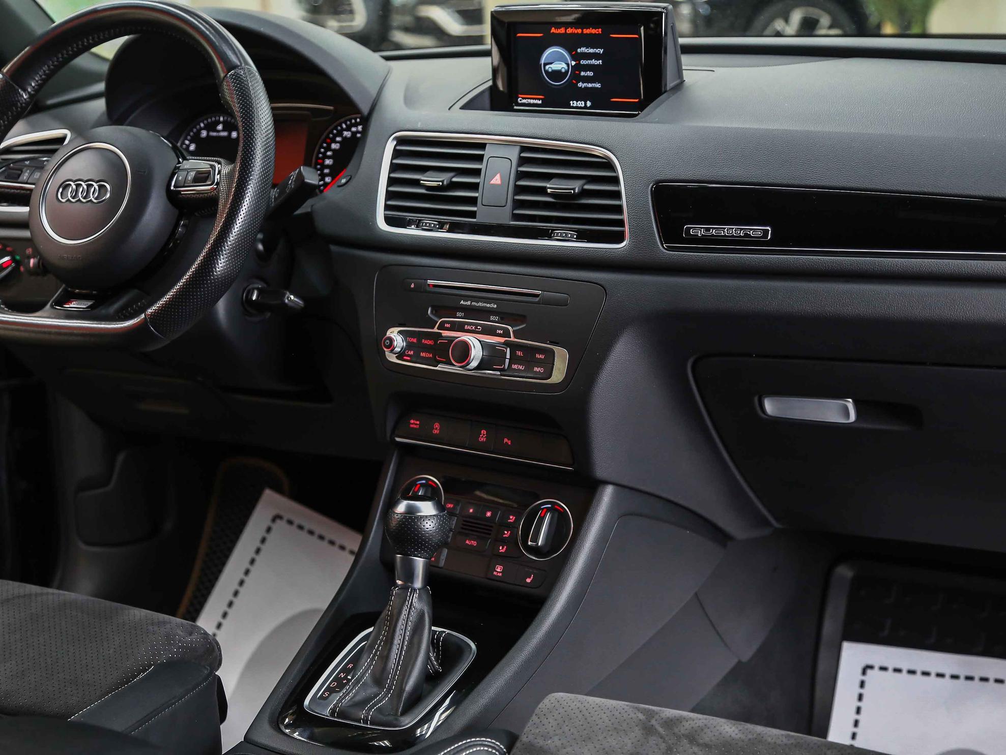 Audi Q3 2017, зеленый, ДЦ Орехово