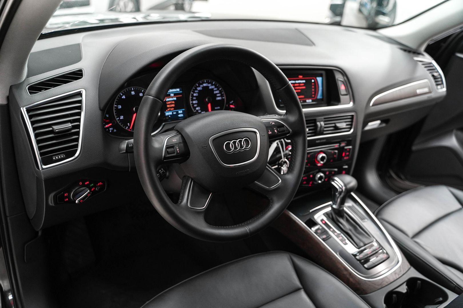 Audi Q5 2014, черный, ДЦ Орехово
