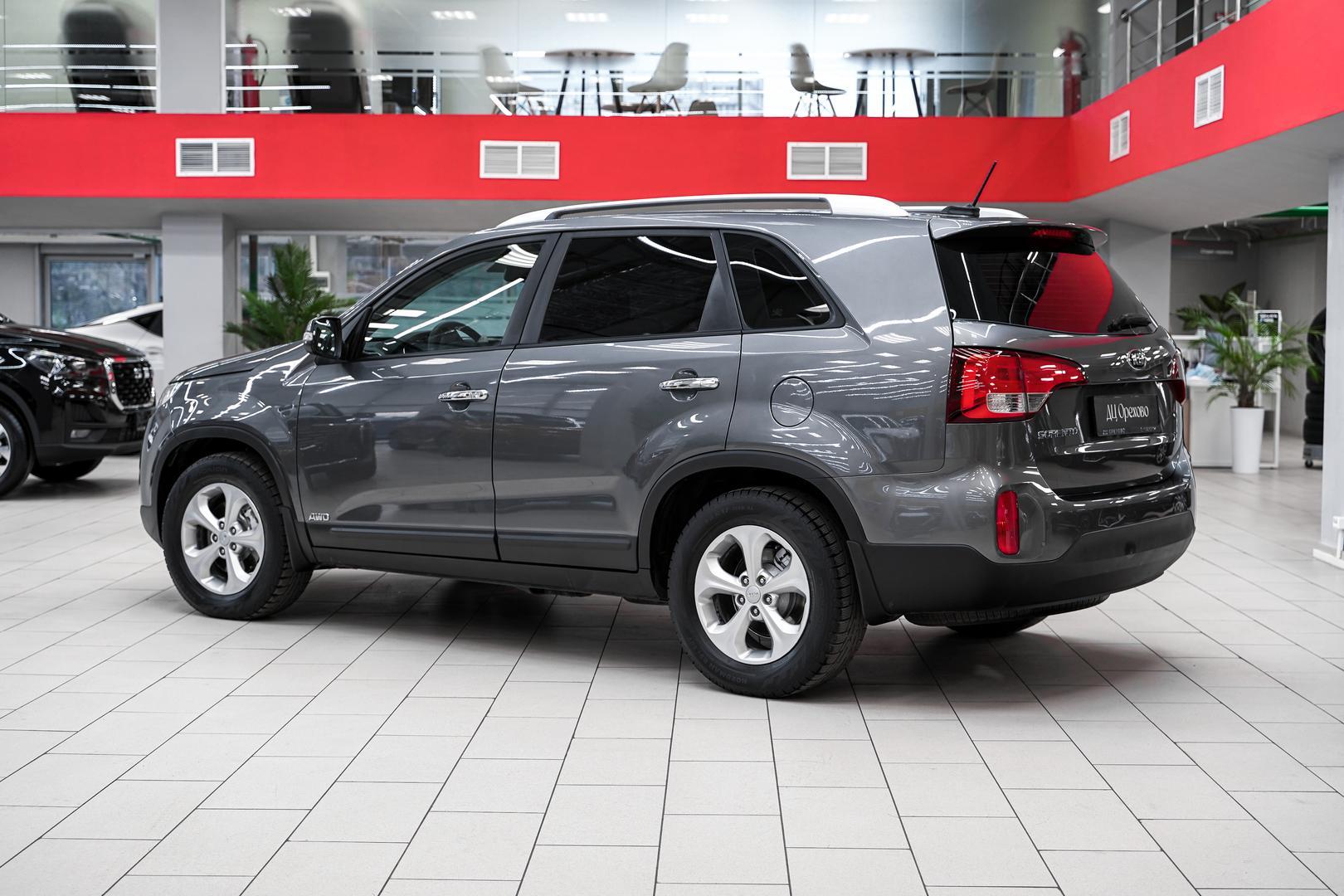 Kia Sorento 2017, серый, ДЦ Орехово