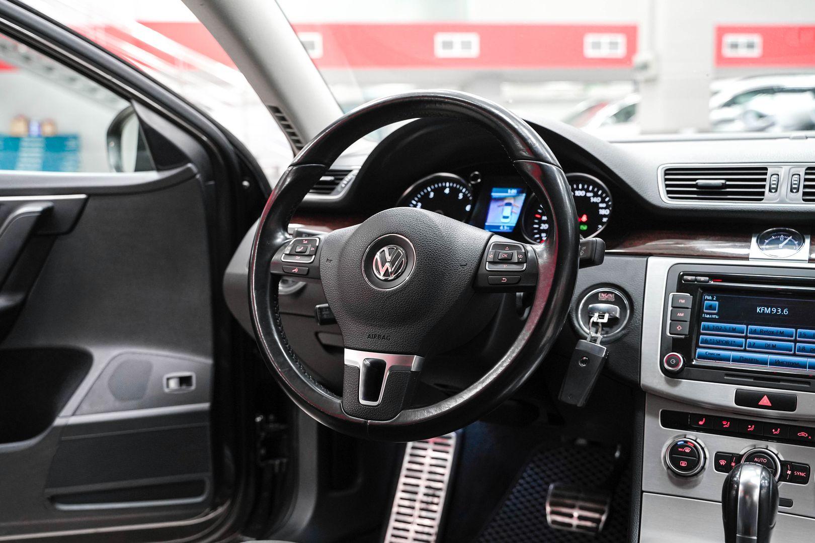 Volkswagen Passat 2013, коричневый, ДЦ Орехово