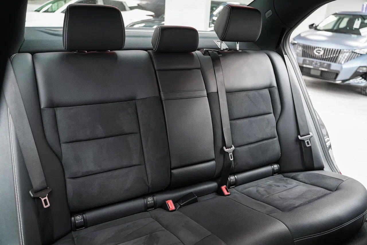 Mercedes-Benz E-Класс 2014, синий, ДЦ Орехово