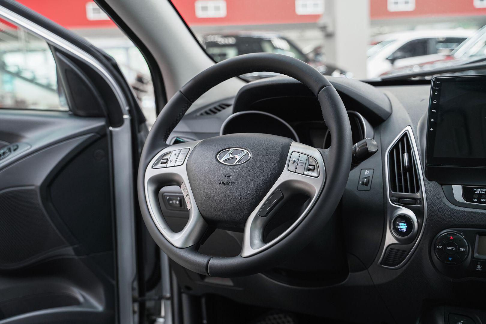 Hyundai ix35 2011, серебряный, ДЦ Орехово