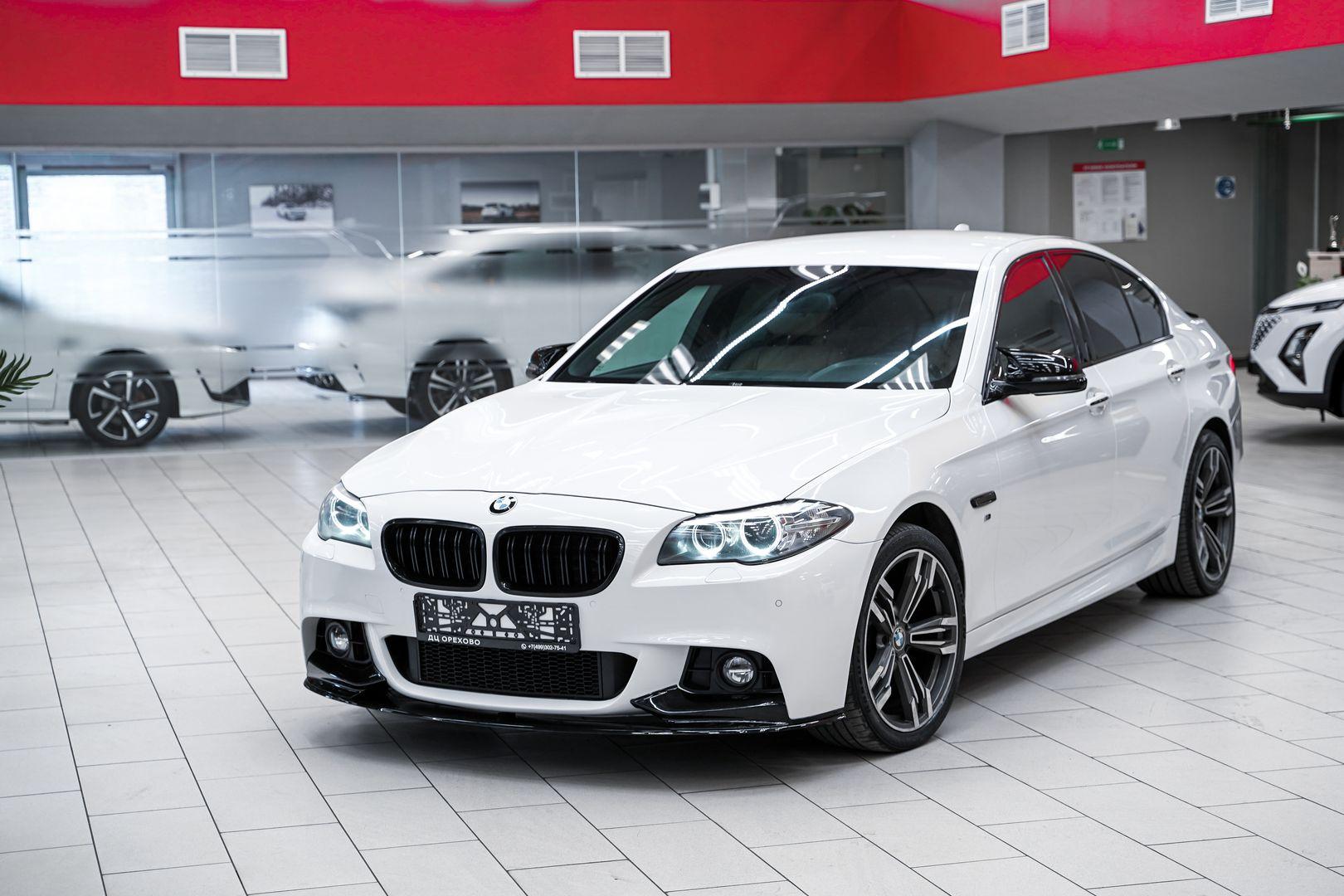 BMW 5 серии 2014, белый, ДЦ Орехово