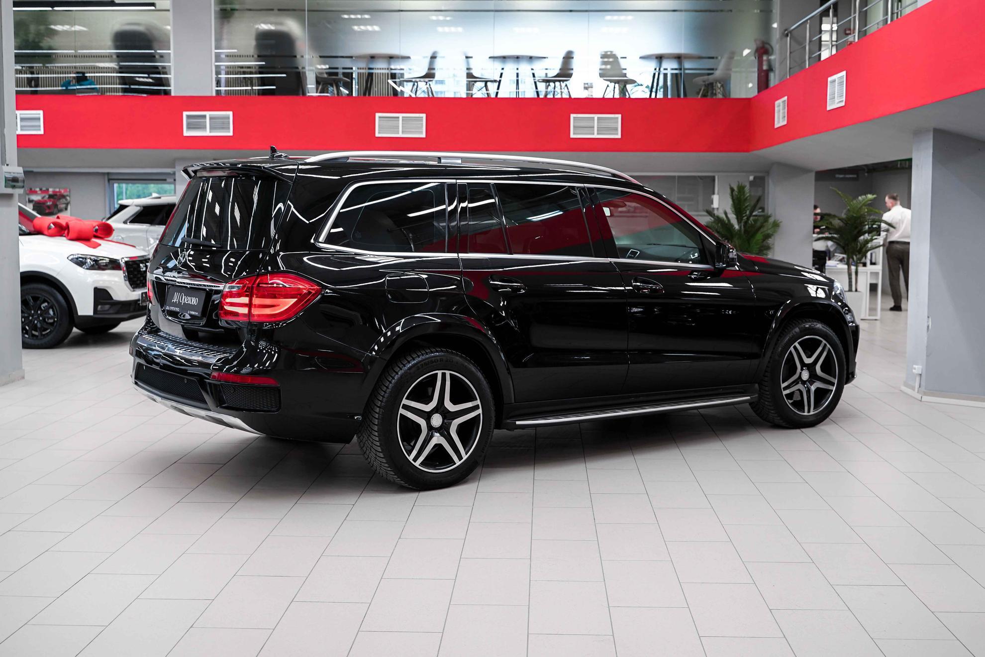 Mercedes-Benz GL-Класс 2013, черный, ДЦ Орехово