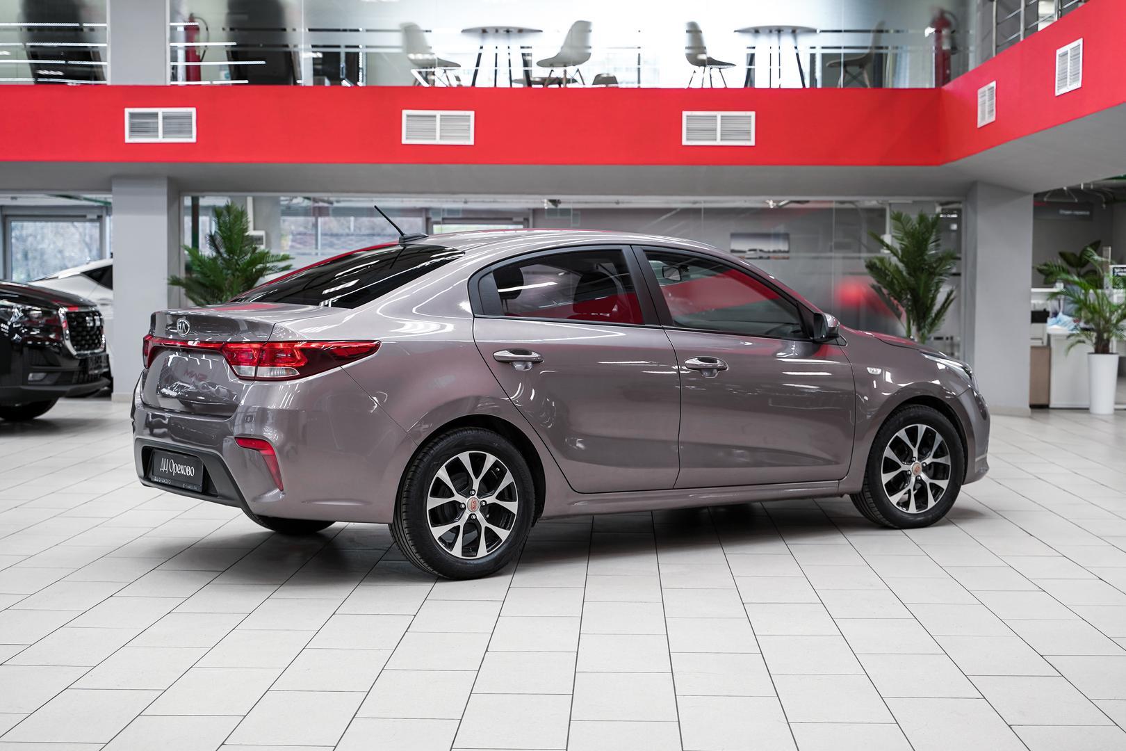Kia Rio 2019, серый, ДЦ Орехово