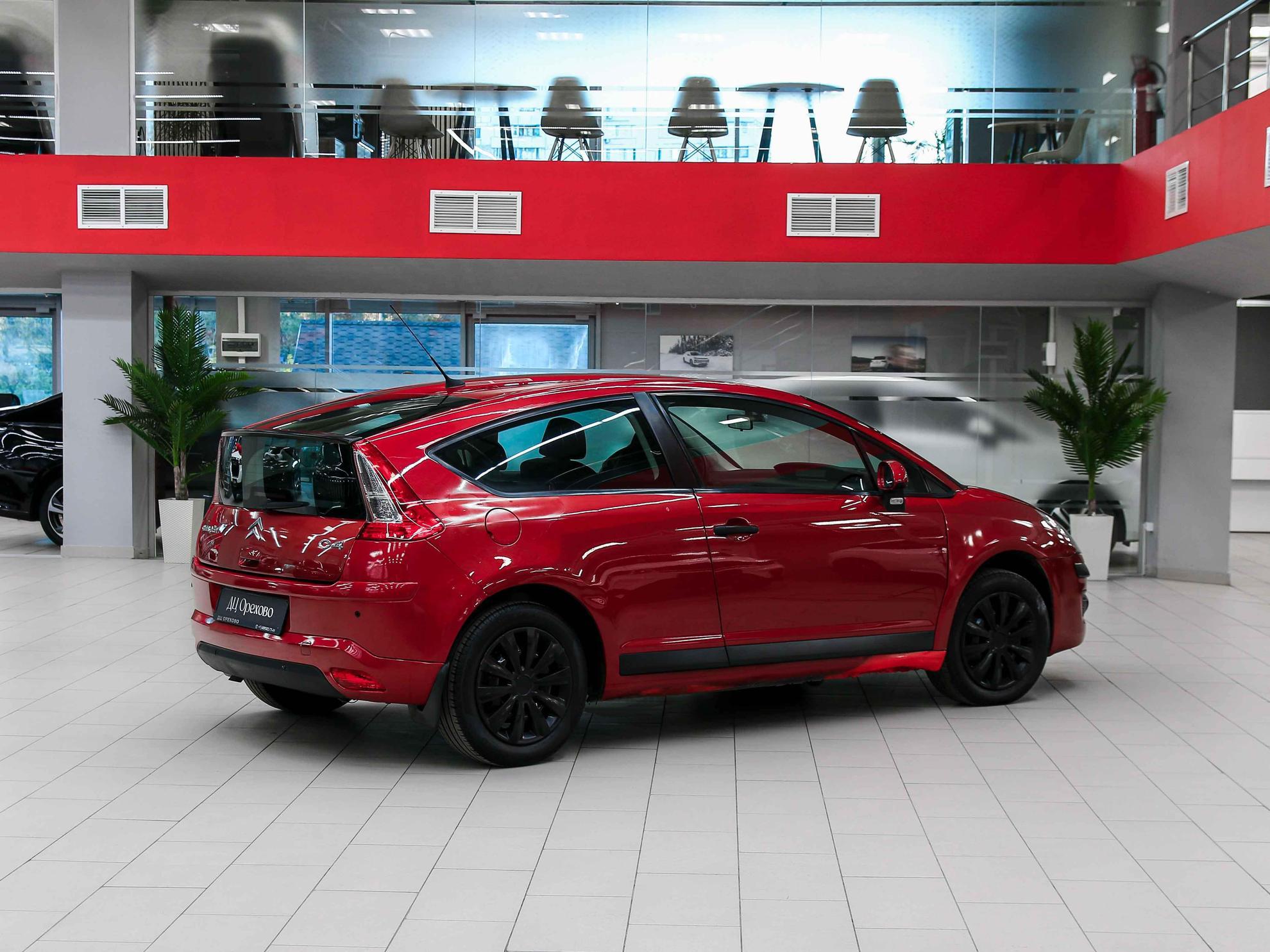 Citroen C4 2009, красный, ДЦ Орехово
