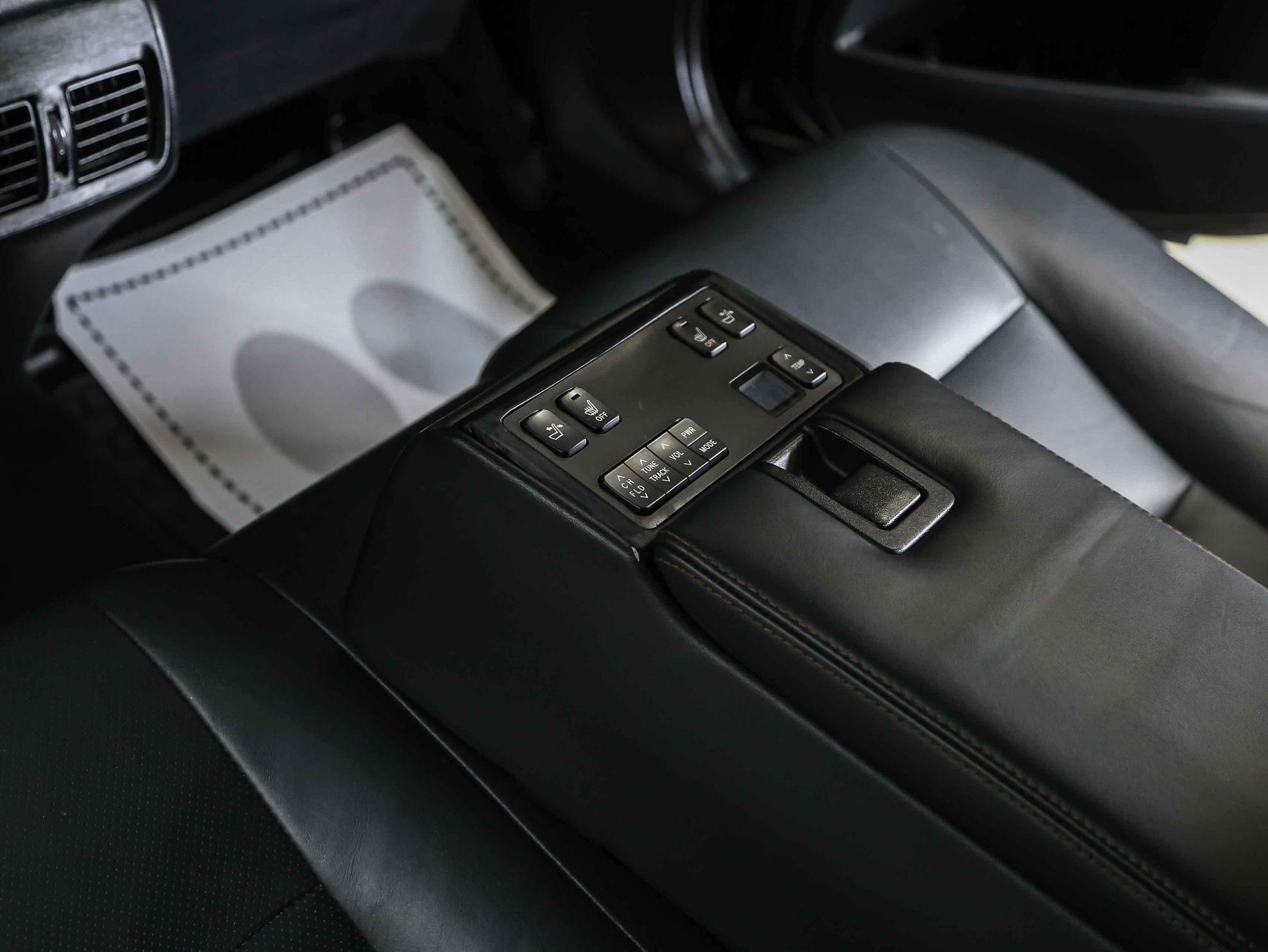 Toyota Camry 2015, черный, ДЦ Орехово