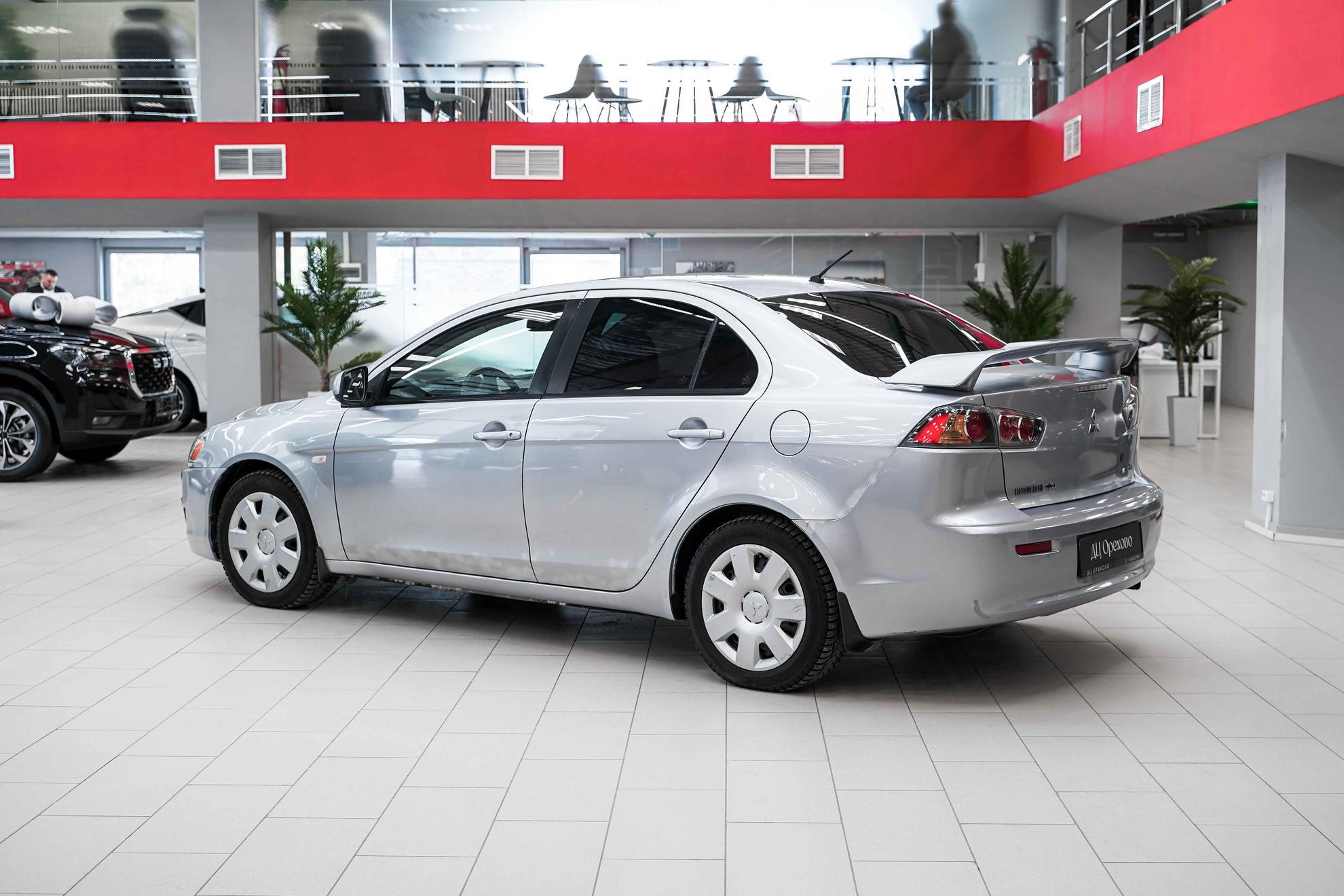 Mitsubishi Lancer 2010, серый, ДЦ Орехово