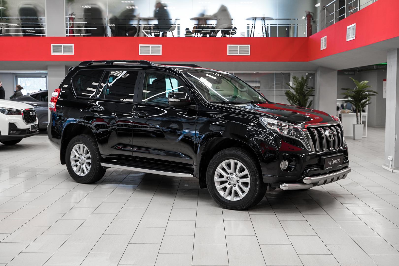 Toyota Land Cruiser Prado 2015, черный, ДЦ Орехово