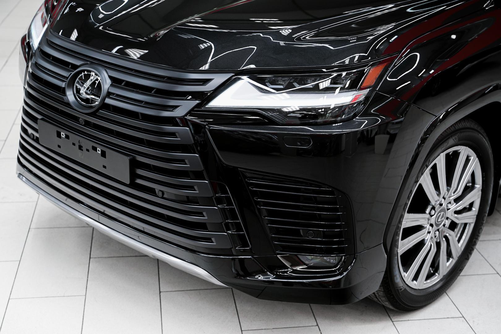Lexus LX 2025, черный, ДЦ Орехово