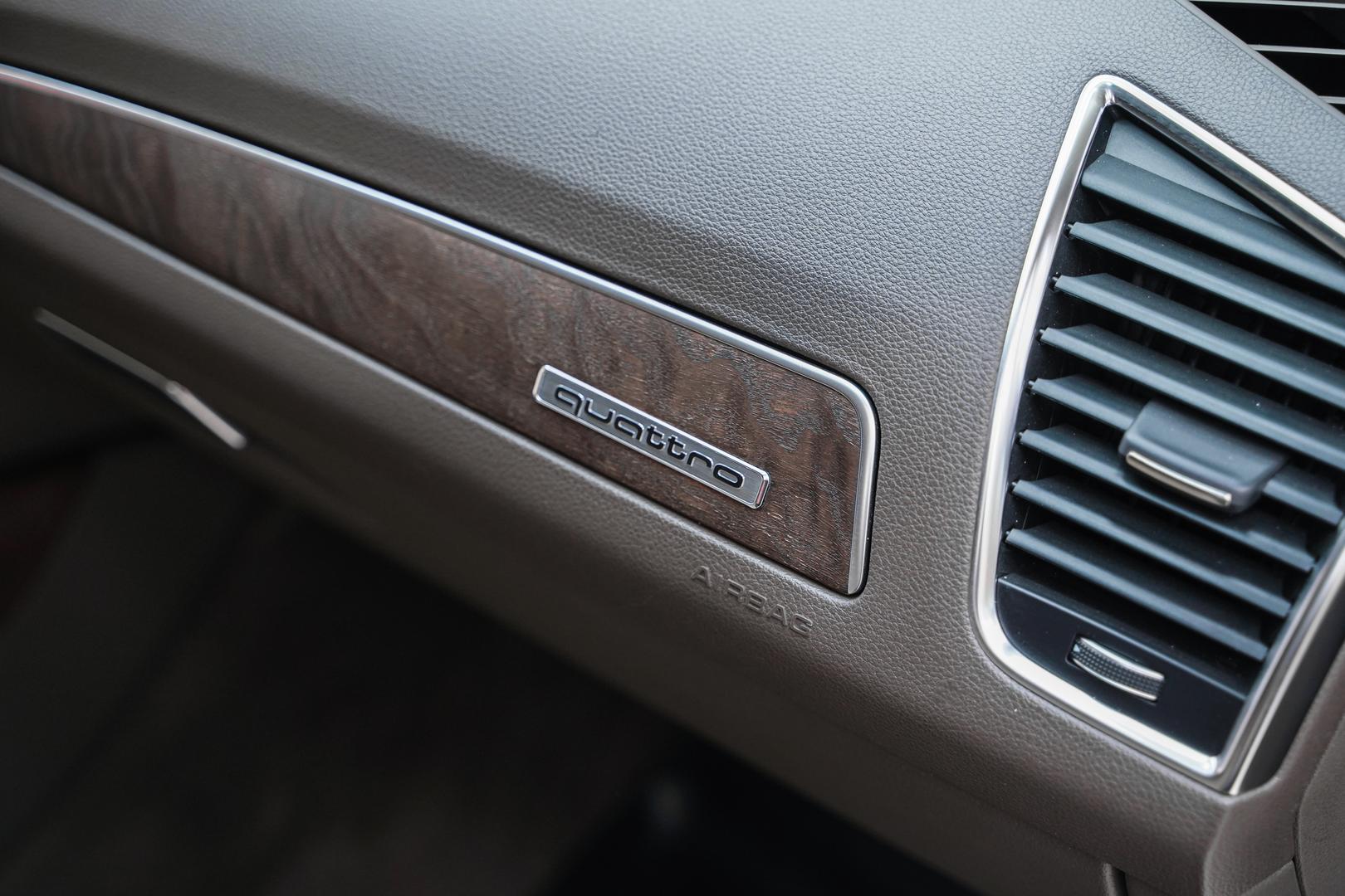 Audi Q5 2014, синий, ДЦ Орехово