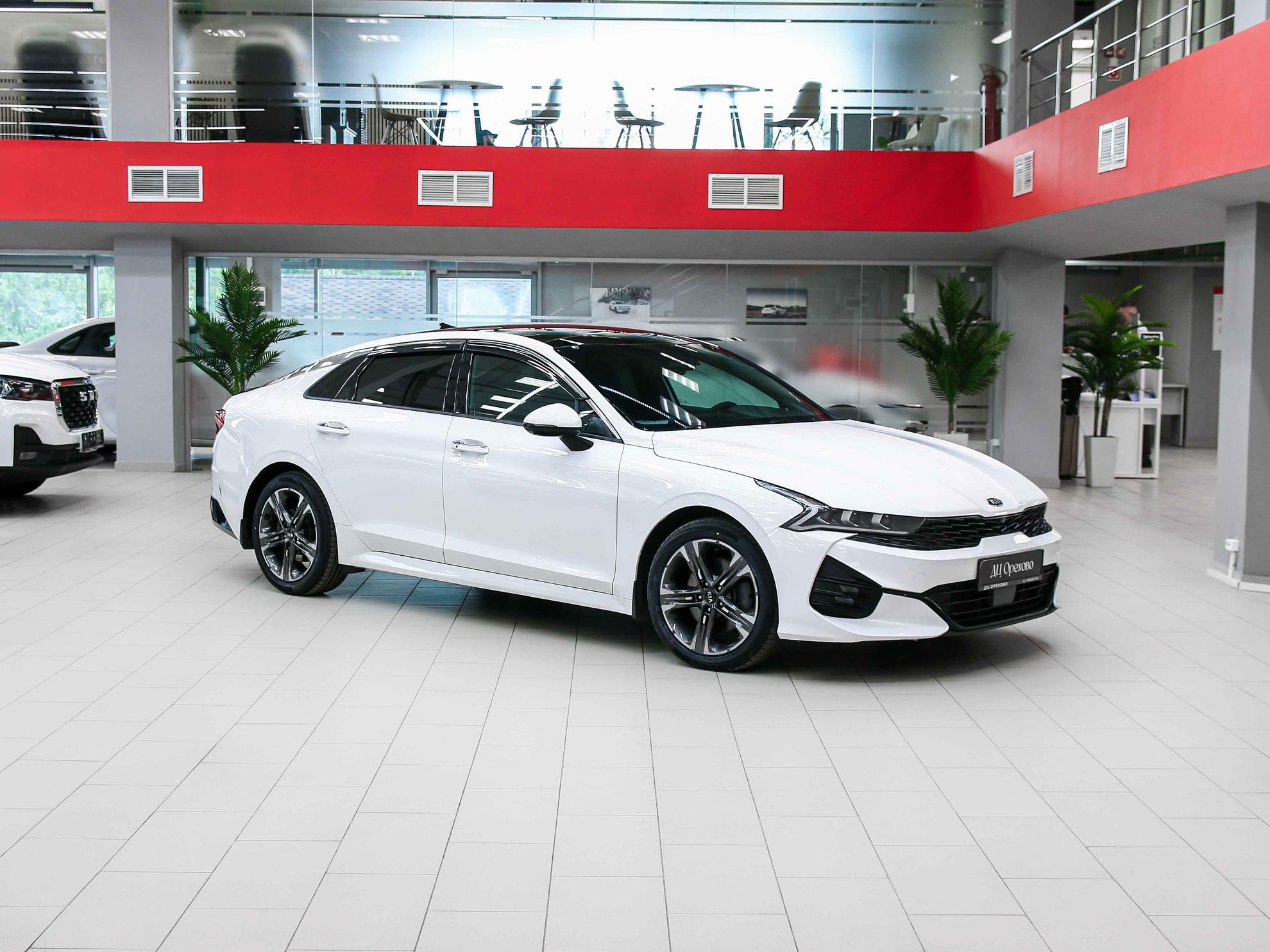 Kia K5 2020, белый, ДЦ Орехово