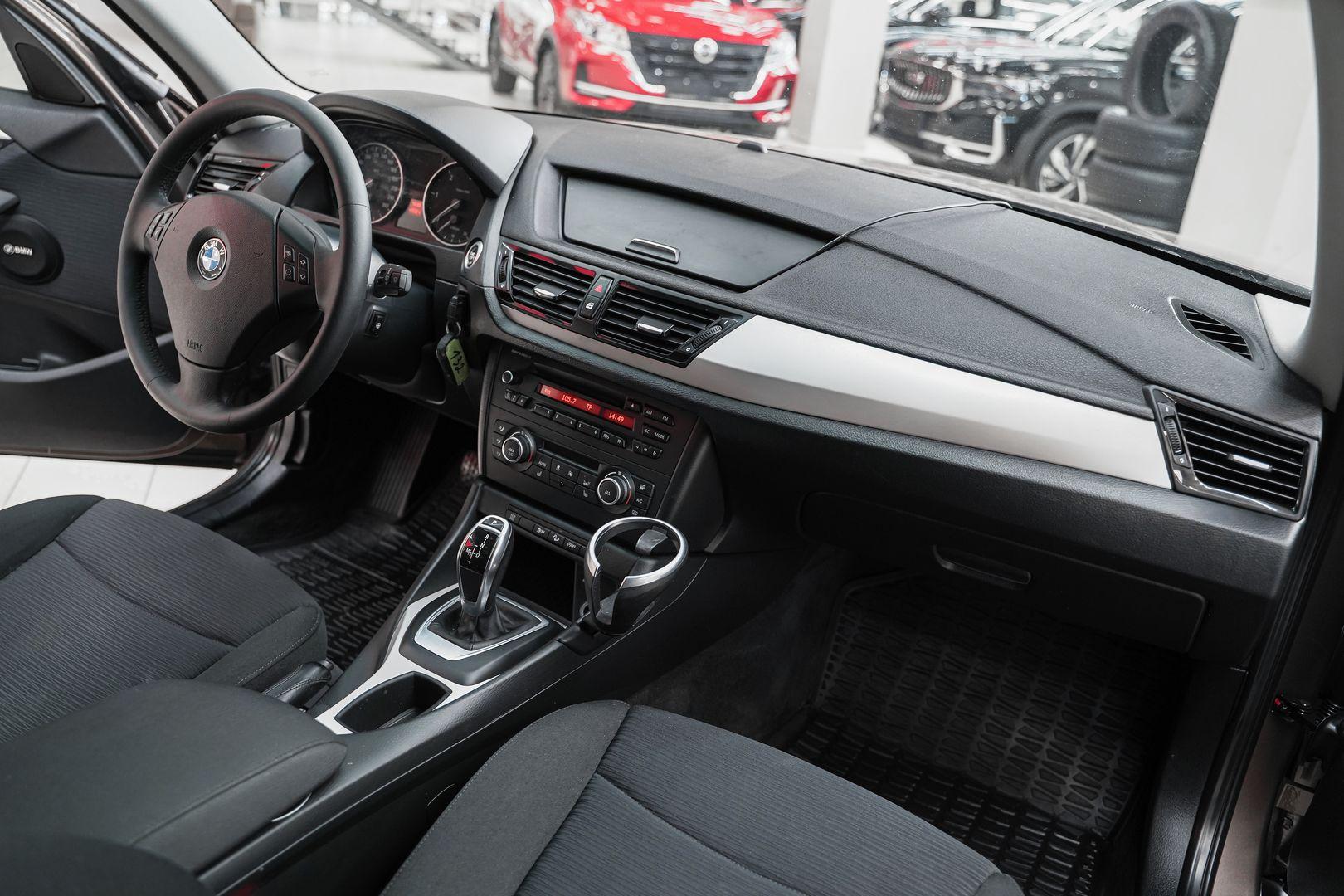 BMW X1 2013, коричневый, ДЦ Орехово