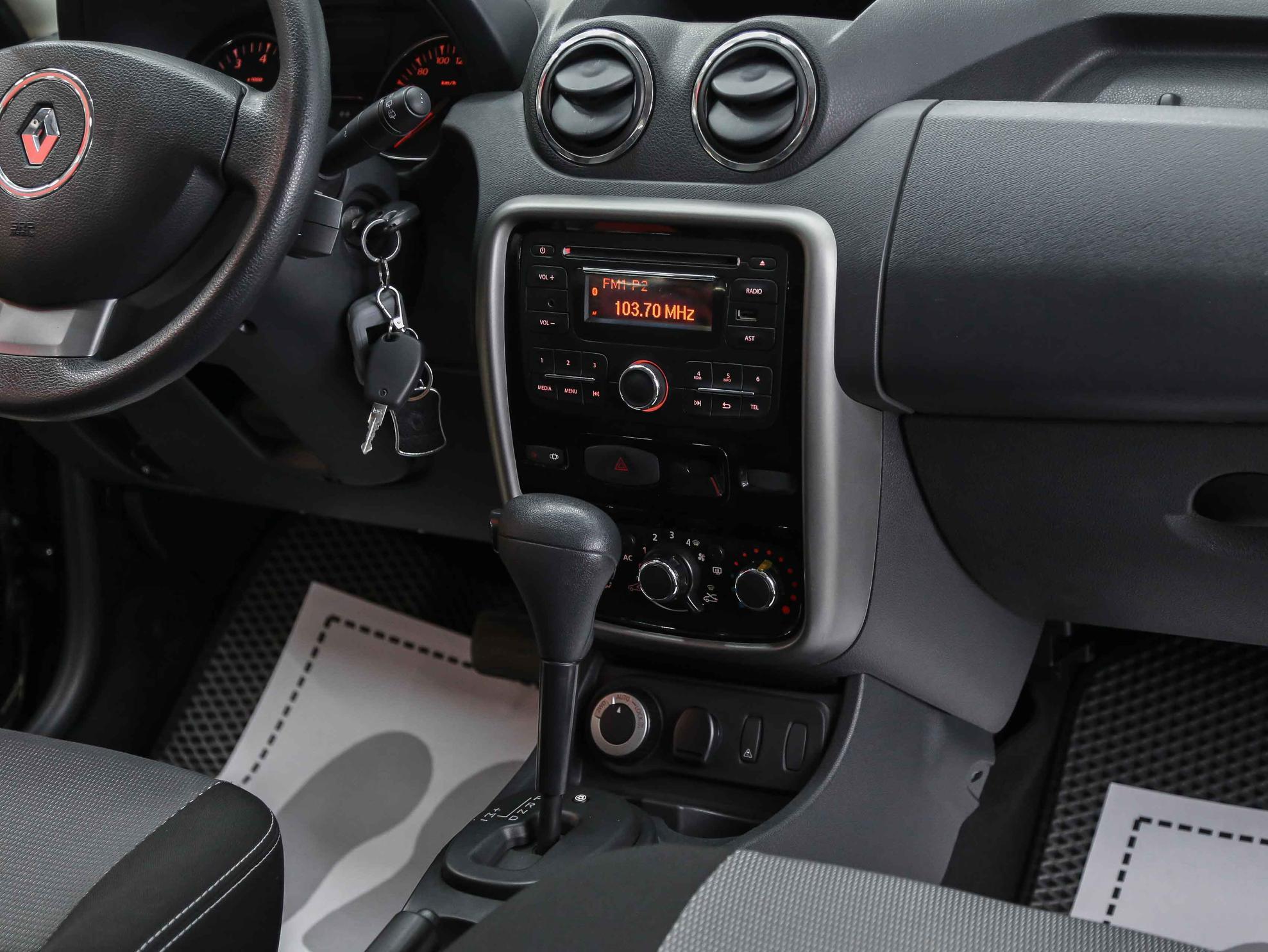 Renault Duster 2014, черный, ДЦ Орехово