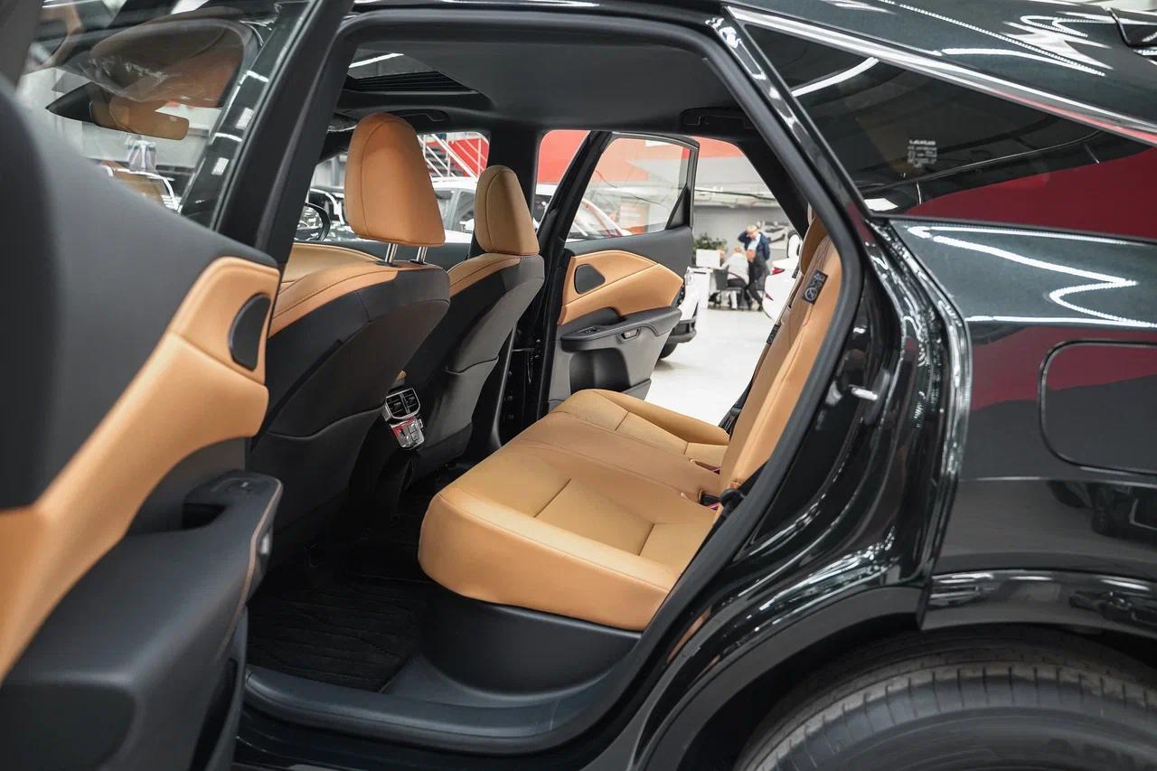 Lexus RX 2025, черный, ДЦ Орехово