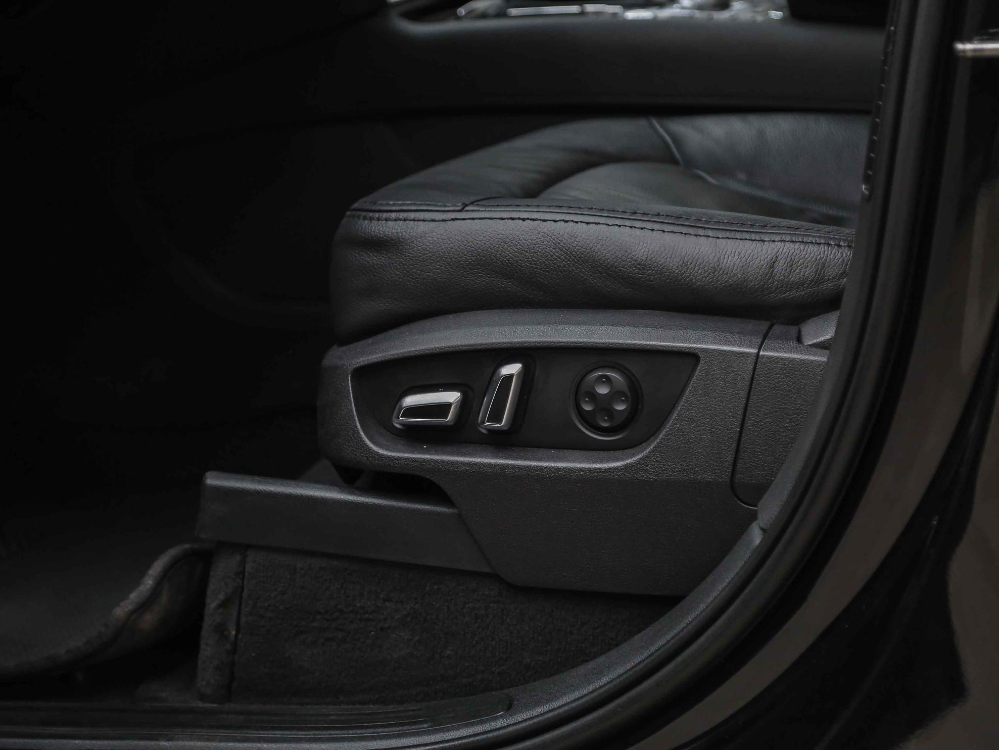 Audi Q7 2013, черный, ДЦ Орехово