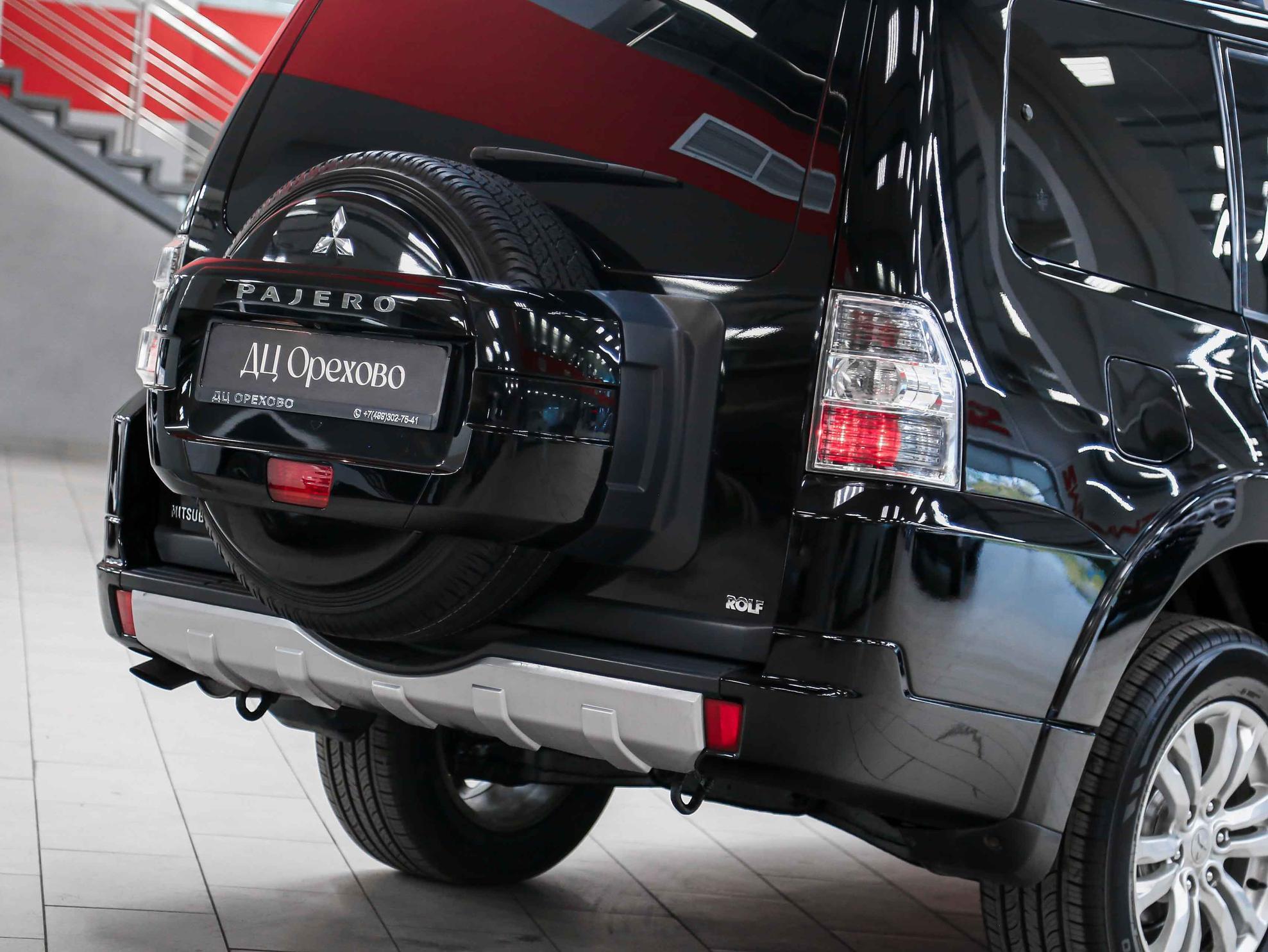 Mitsubishi Pajero 2013, черный, ДЦ Орехово