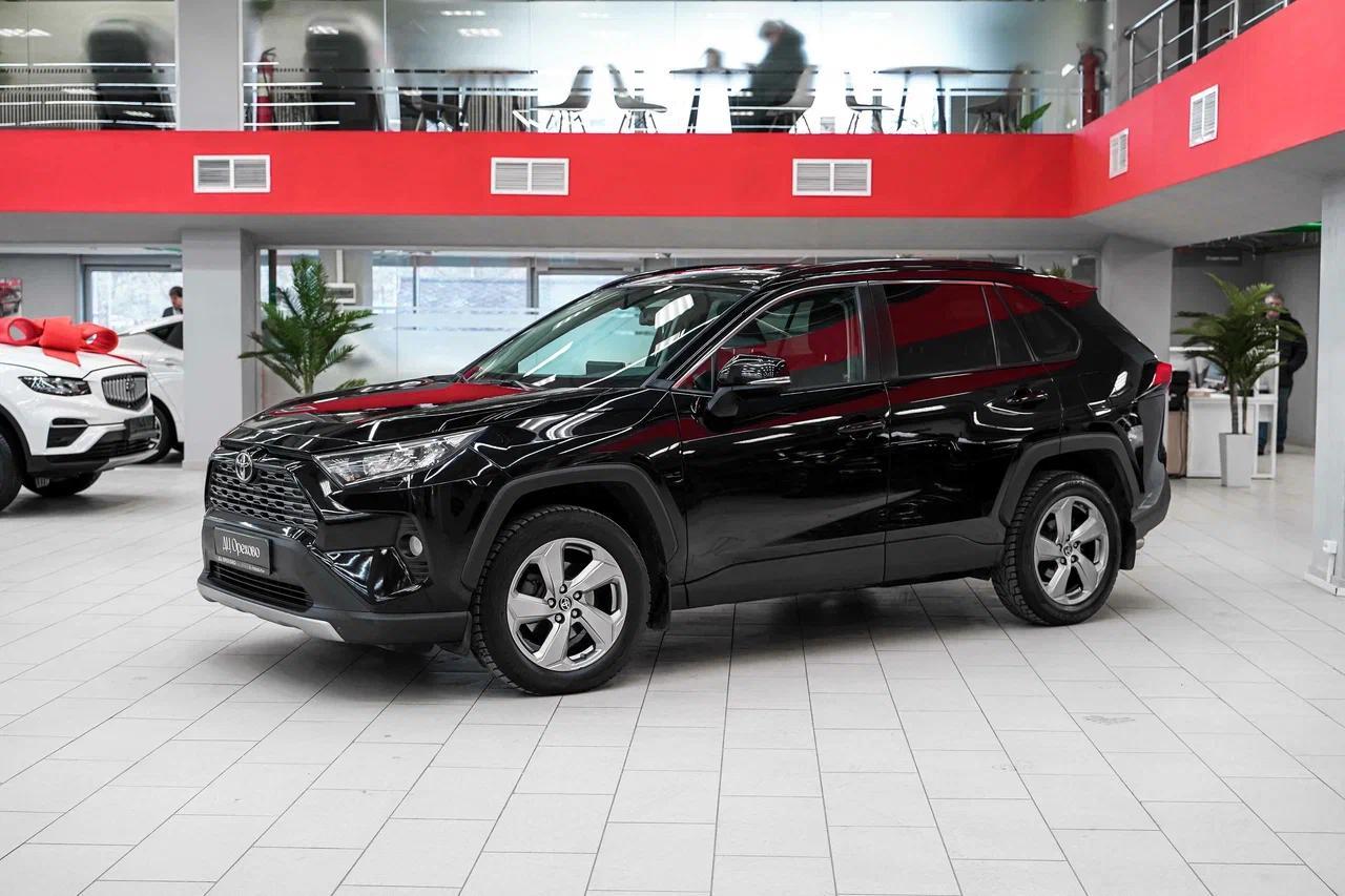 Toyota RAV4 2021, черный, ДЦ Орехово