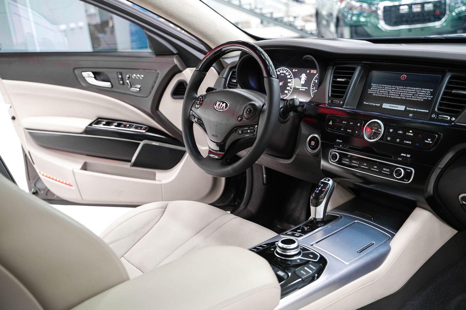 Kia Quoris 2013, коричневый, ДЦ Орехово