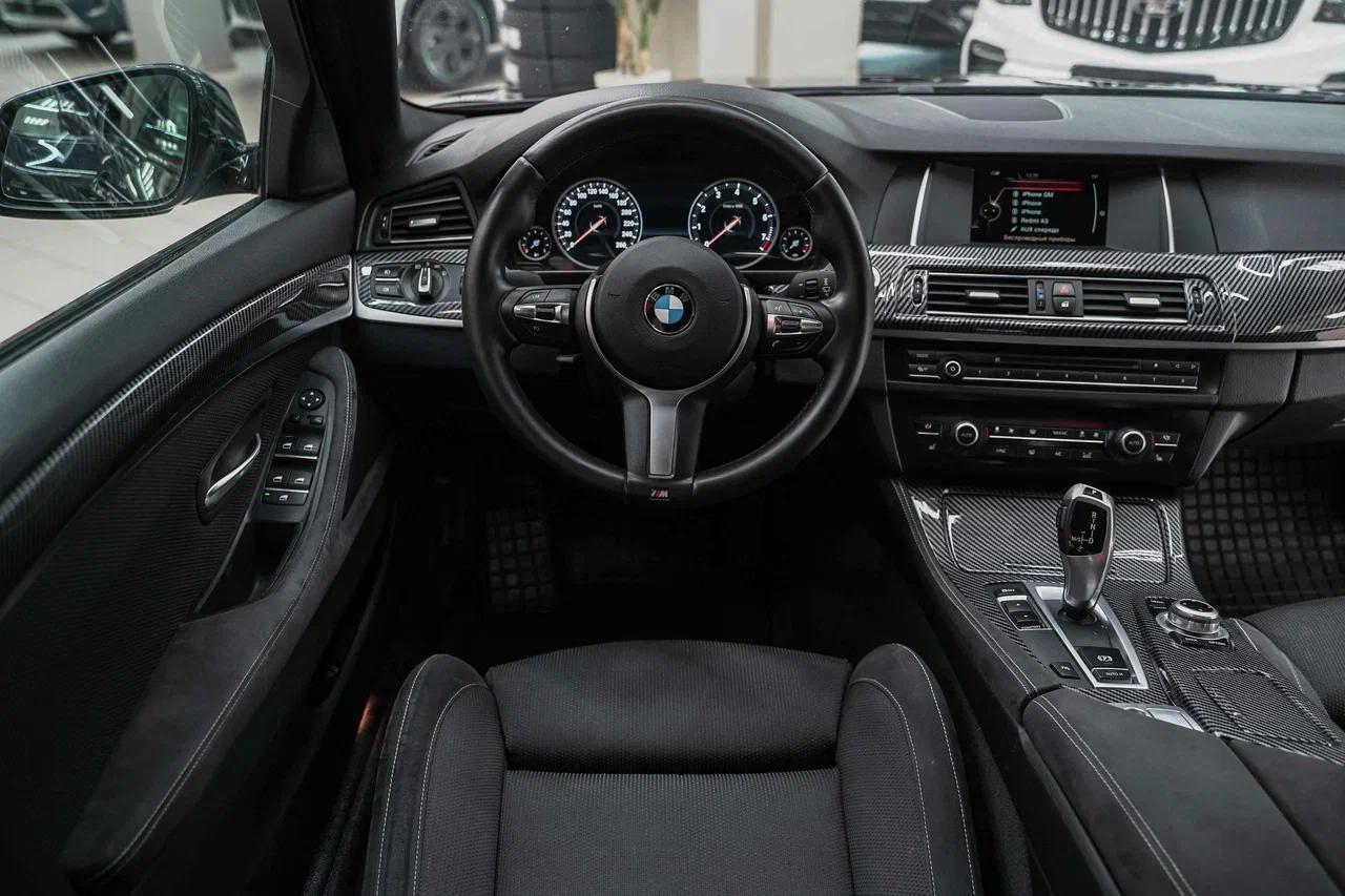 BMW 5 серии 2016, черный, ДЦ Орехово