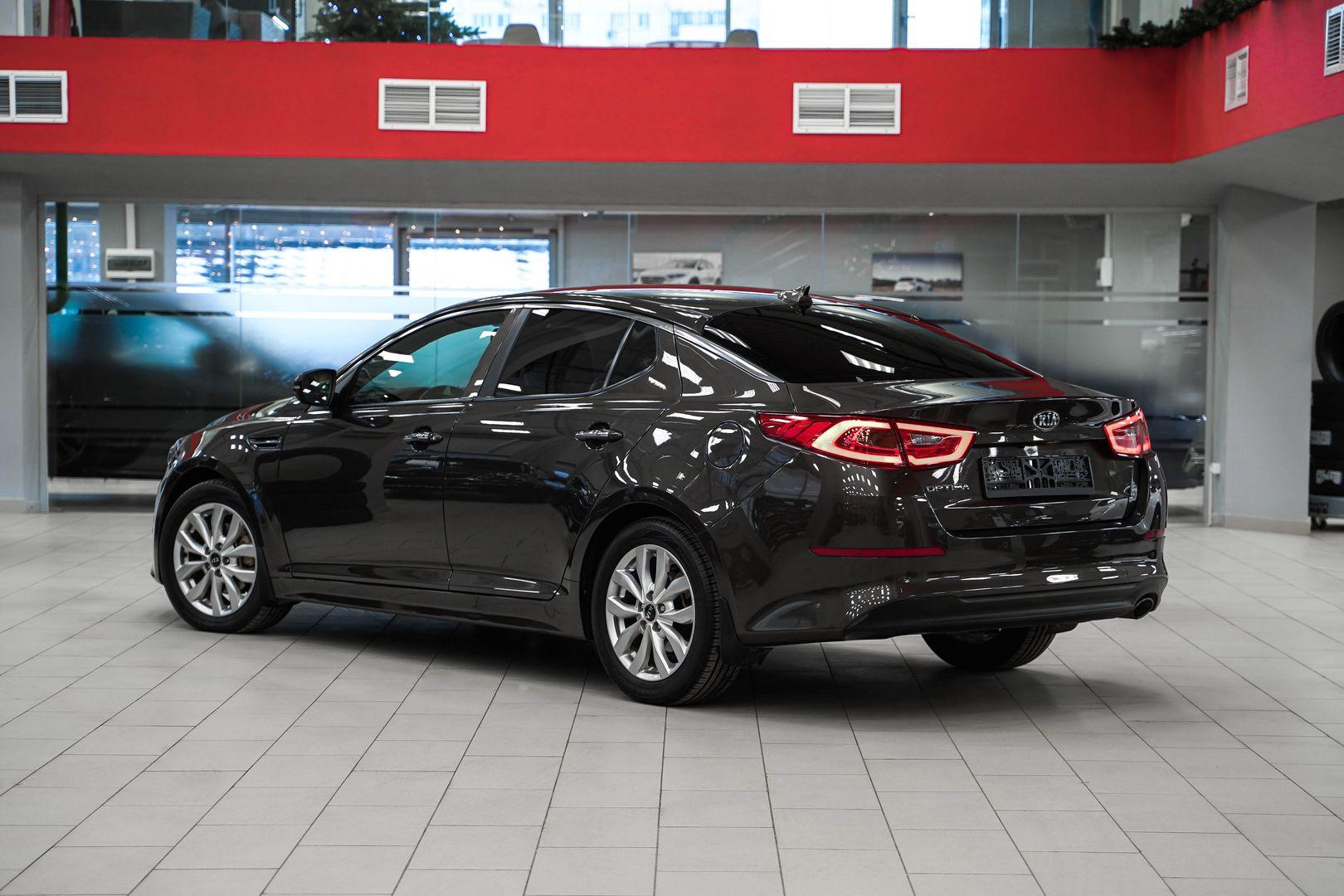 Kia Optima 2013, бежевый, ДЦ Орехово