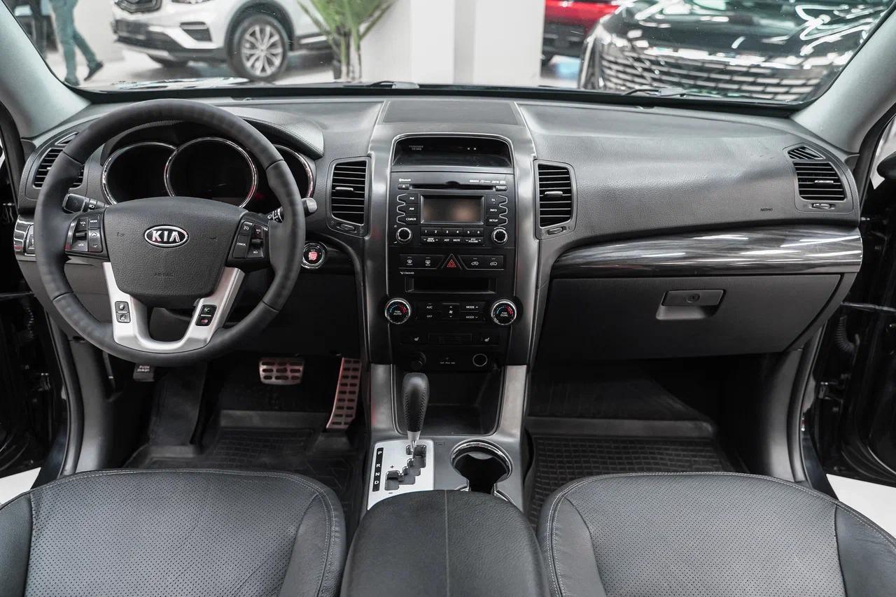 Kia Sorento 2011, черный, ДЦ Орехово