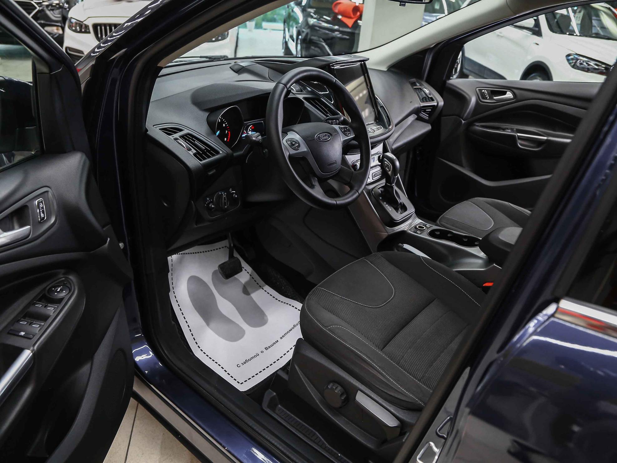Ford Kuga 2013, синий, ДЦ Орехово