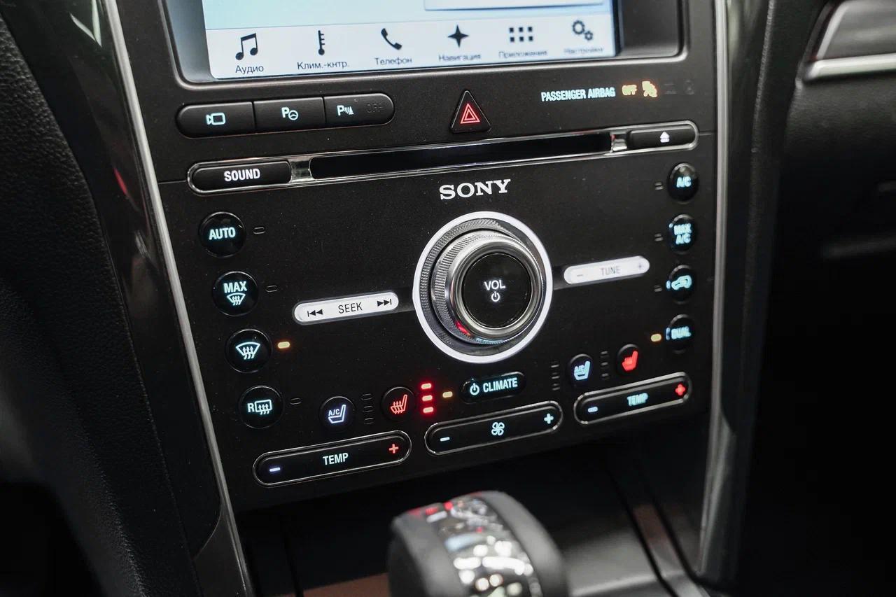 Ford Explorer 2016, черный, ДЦ Орехово