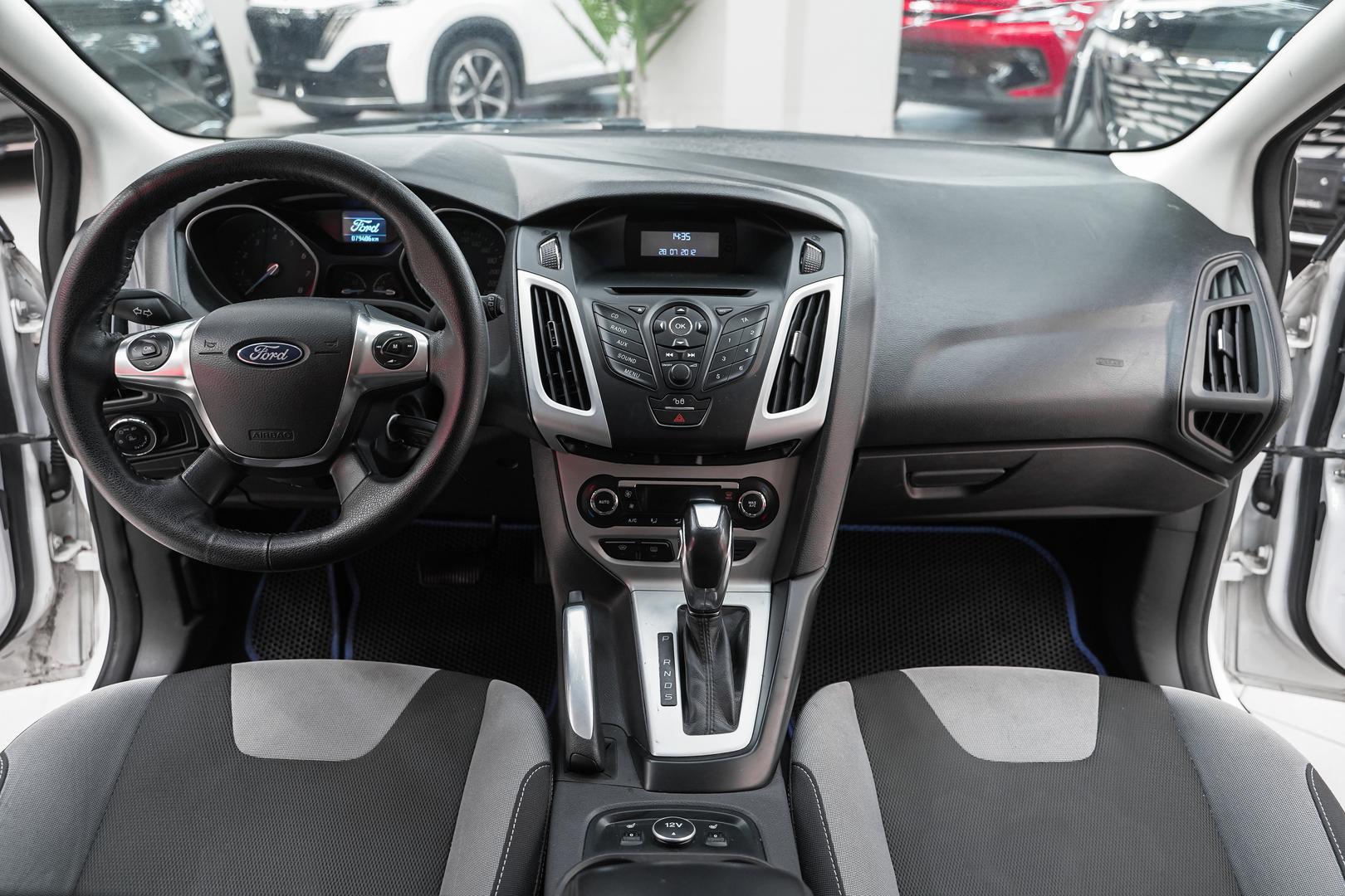 Ford Focus 2012, белый, ДЦ Орехово