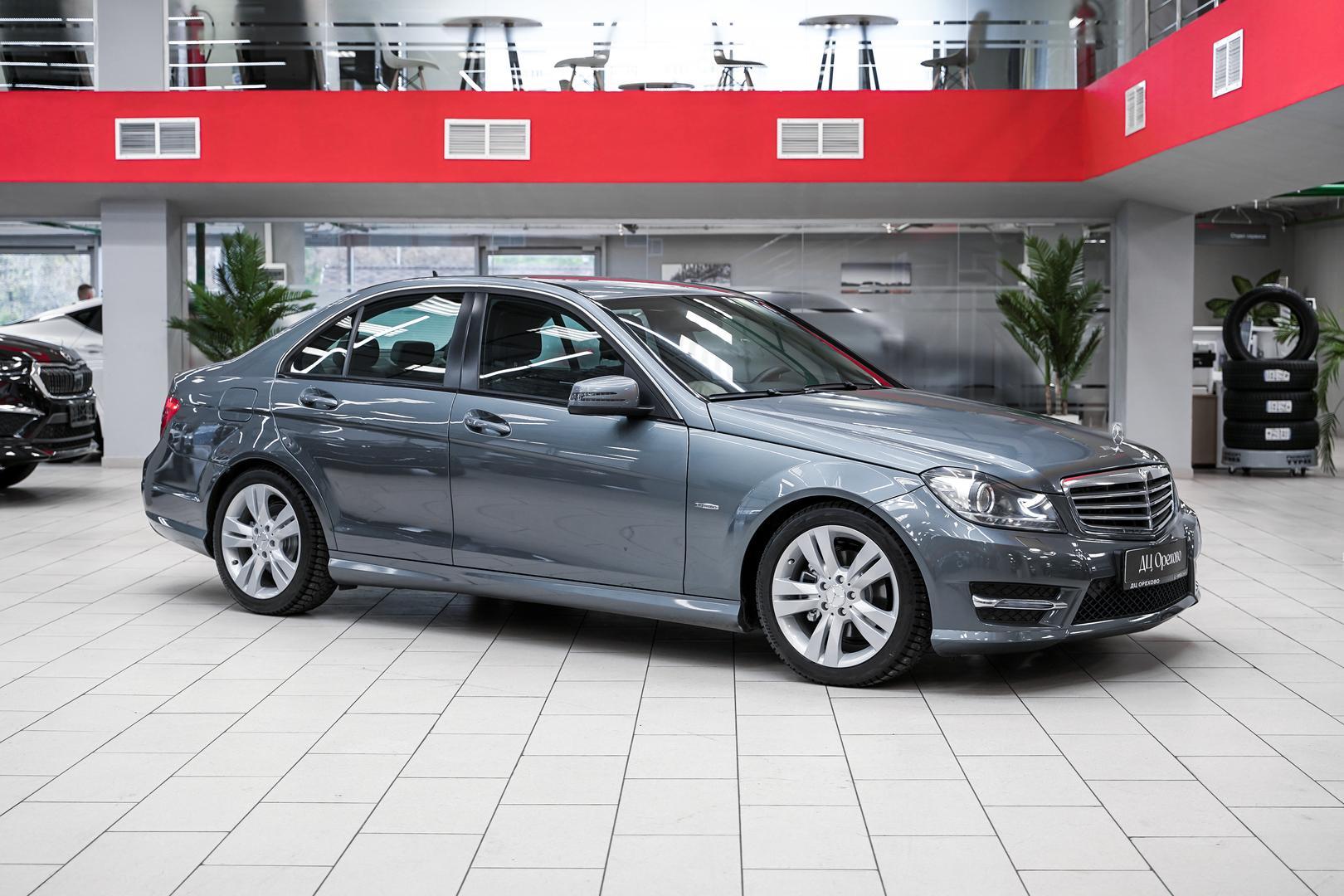 Mercedes-Benz C-Класс 2012, серый, ДЦ Орехово