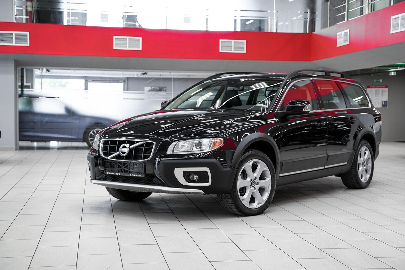 Volvo XC70 2011, черный, ДЦ Орехово